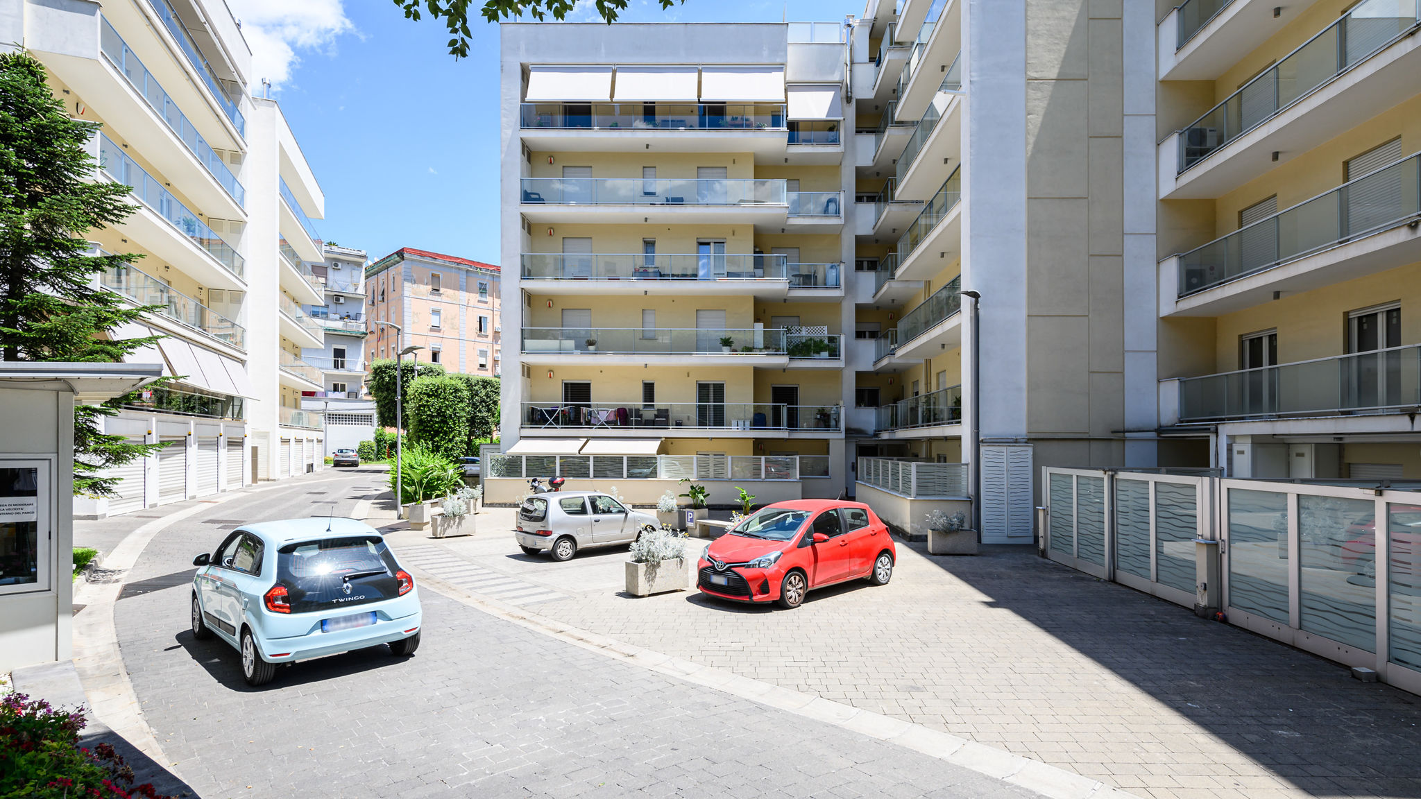 Viale dei Colli Aminei 10