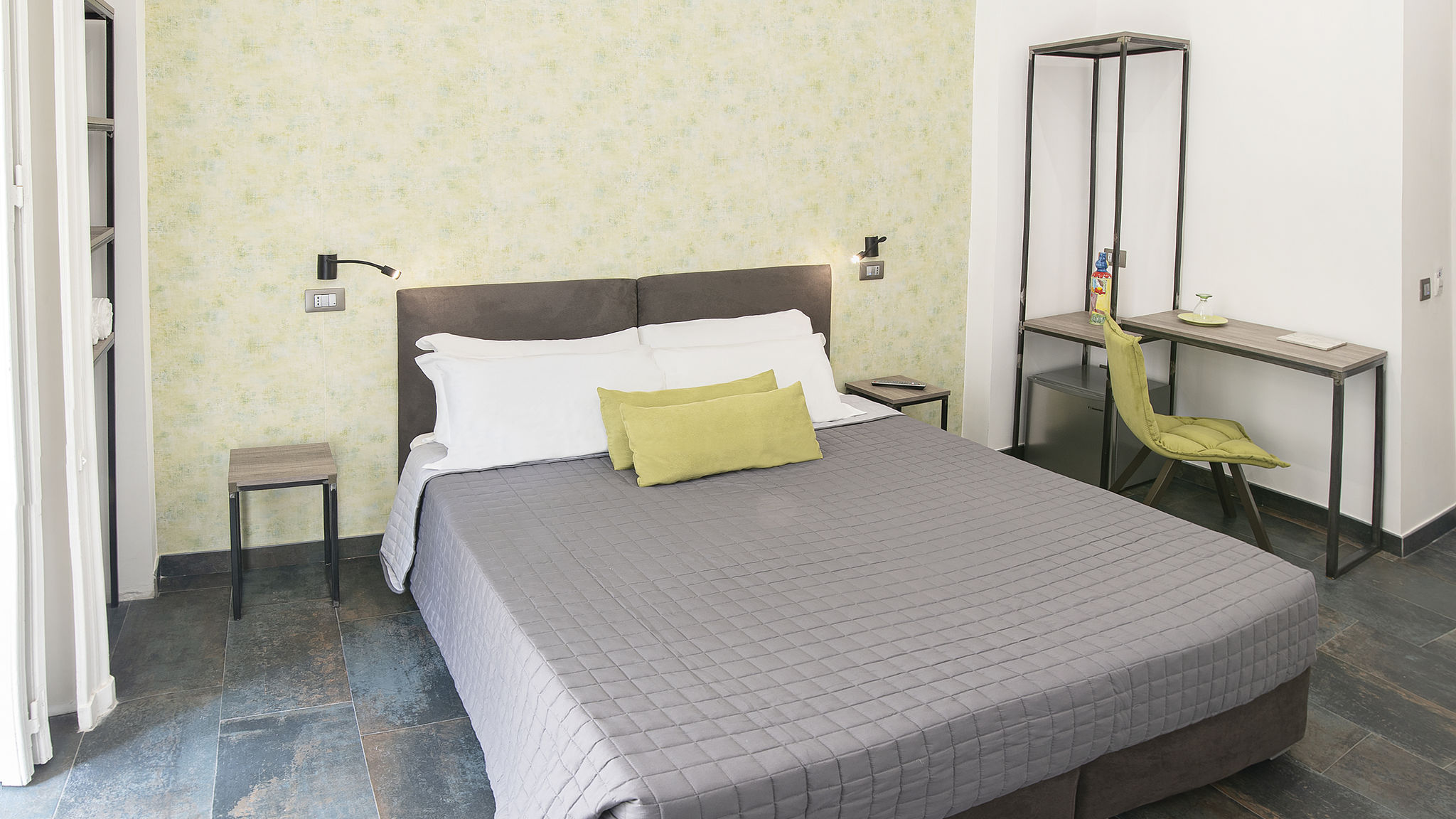 Napoliapartments.it (per Apt commercializzati) Napoli Napul'è 19 -  Doppia 2