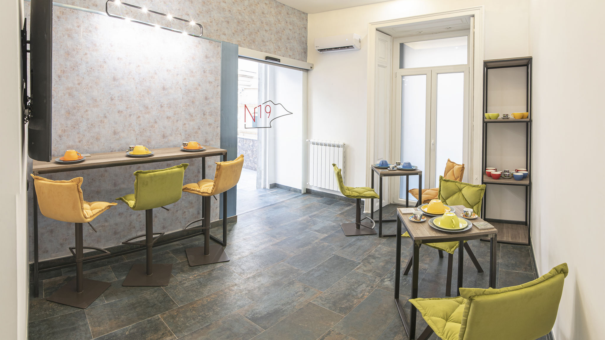 Napoliapartments.it (per Apt commercializzati) Napoli Napul'è 19 - Tripla