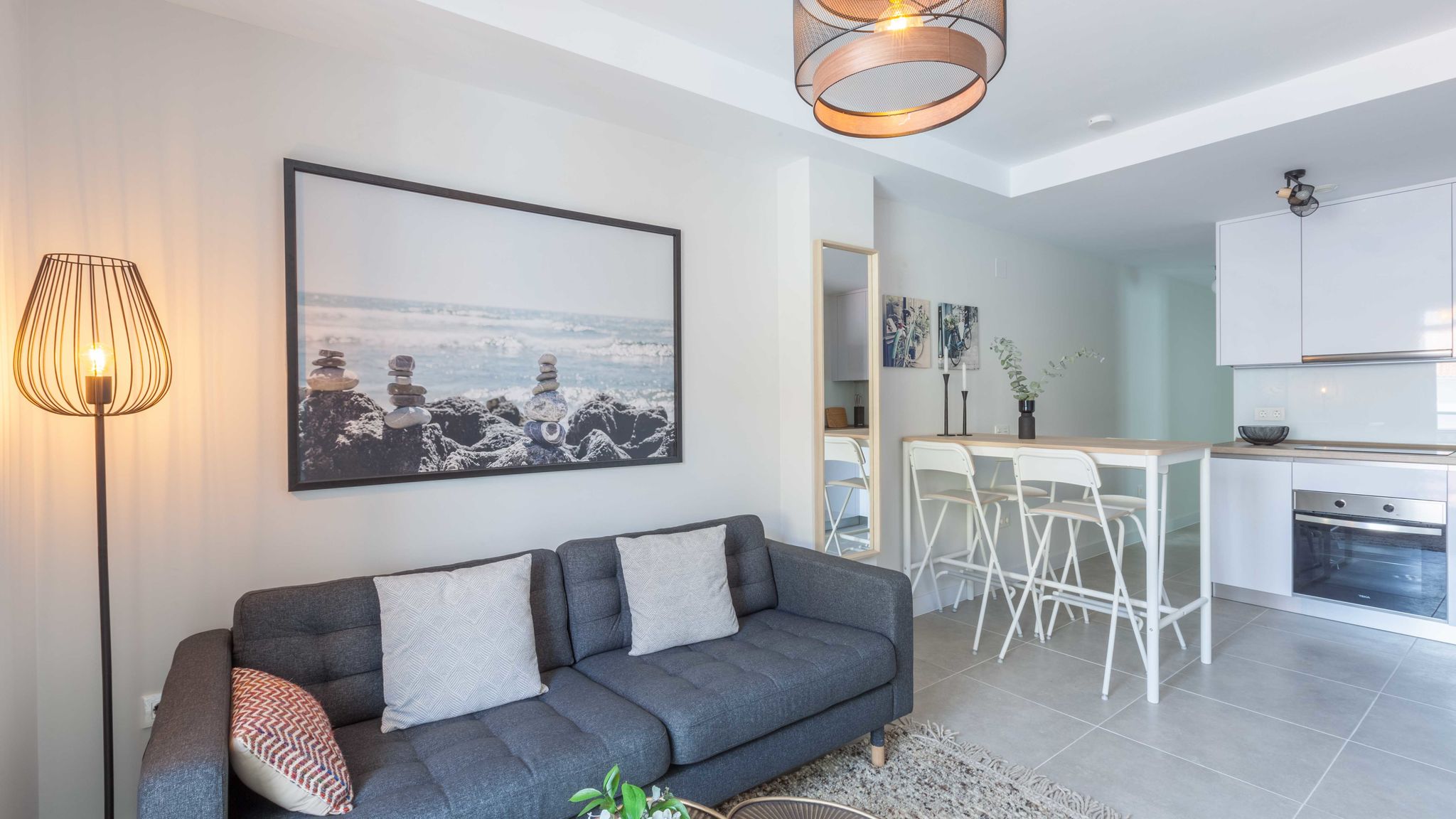Flat in the bustling center of Fuengirola Ref 99 (OLD)