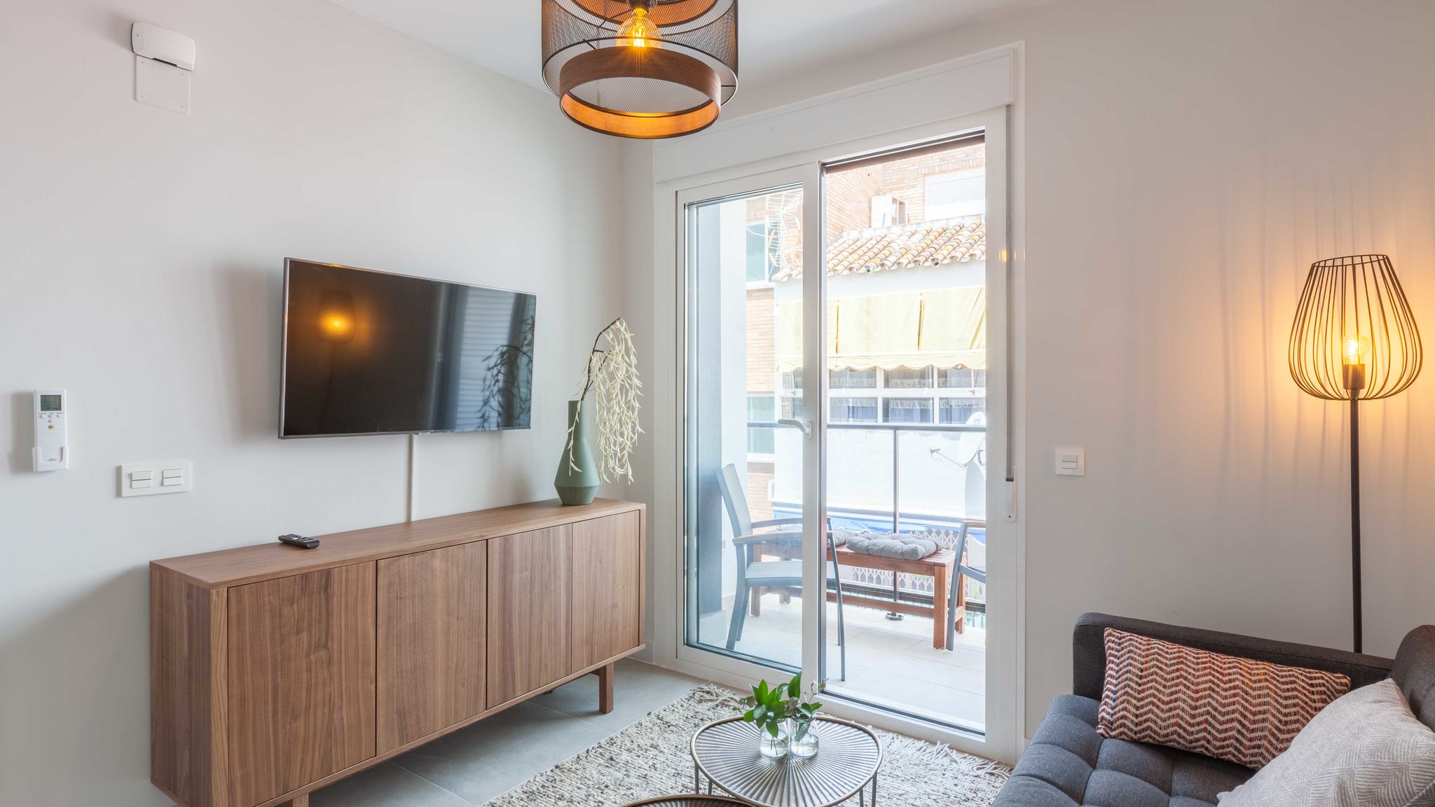 Flat in the bustling center of Fuengirola Ref 99 (OLD)