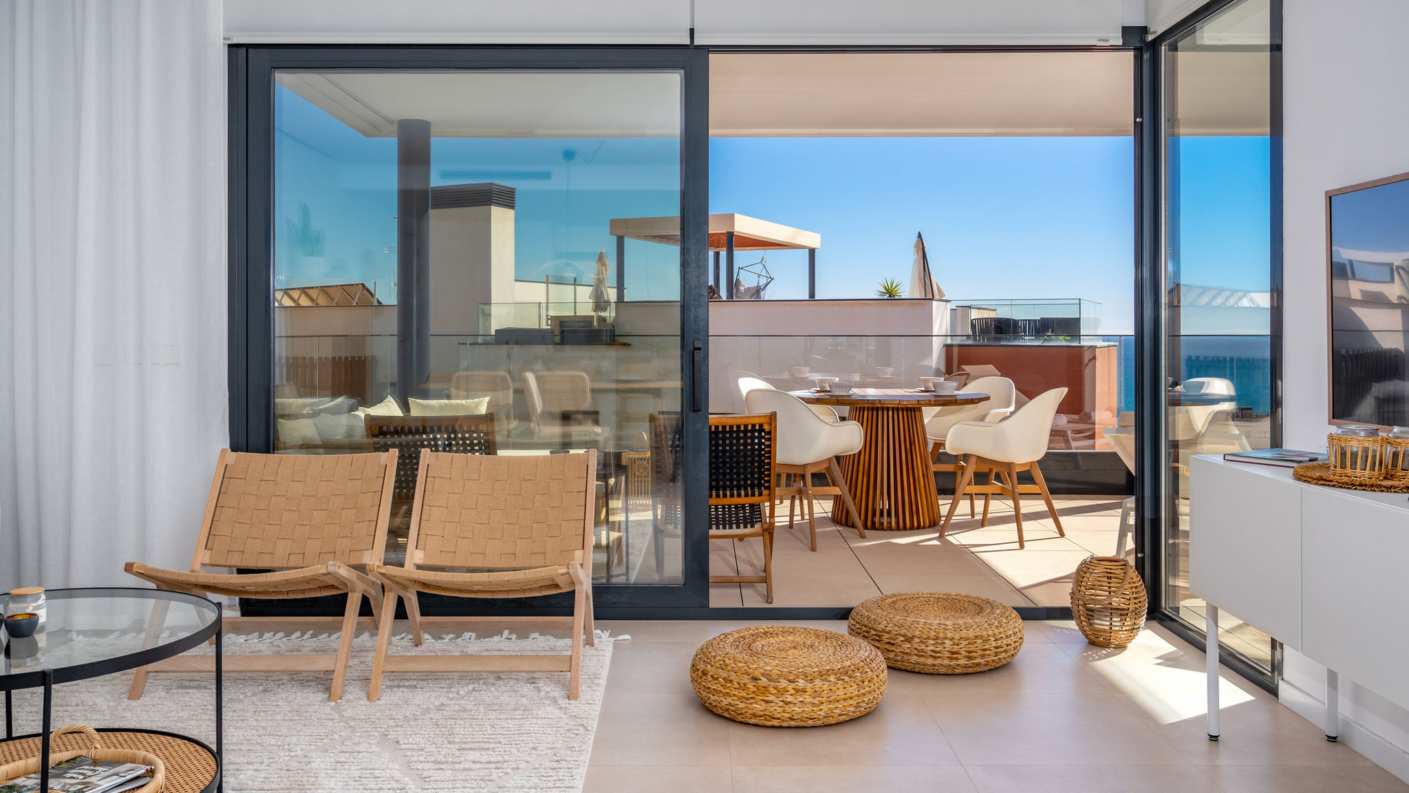 Middel Views Apartment with pool Ref 66 (OLD)