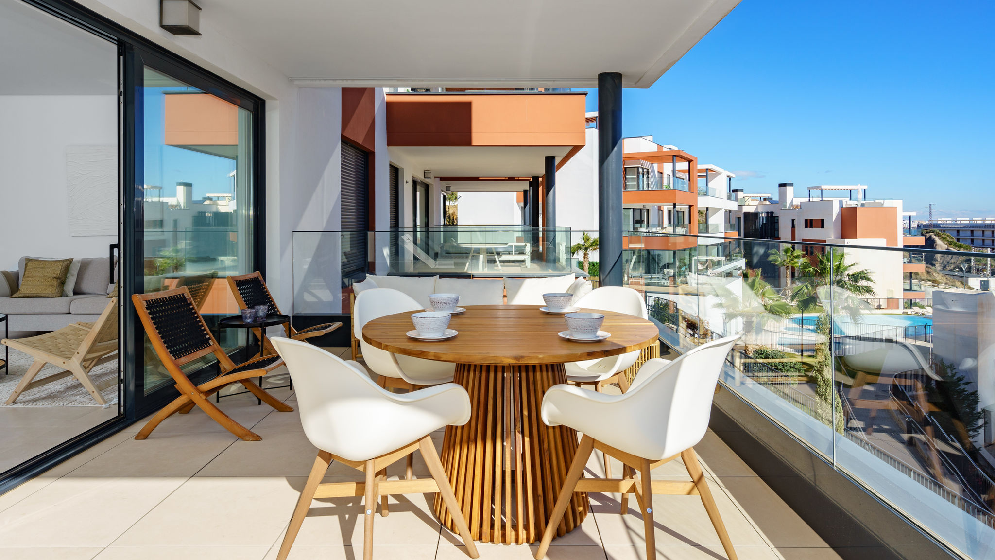 Middel Views Apartment with pool Ref 66 (OLD)