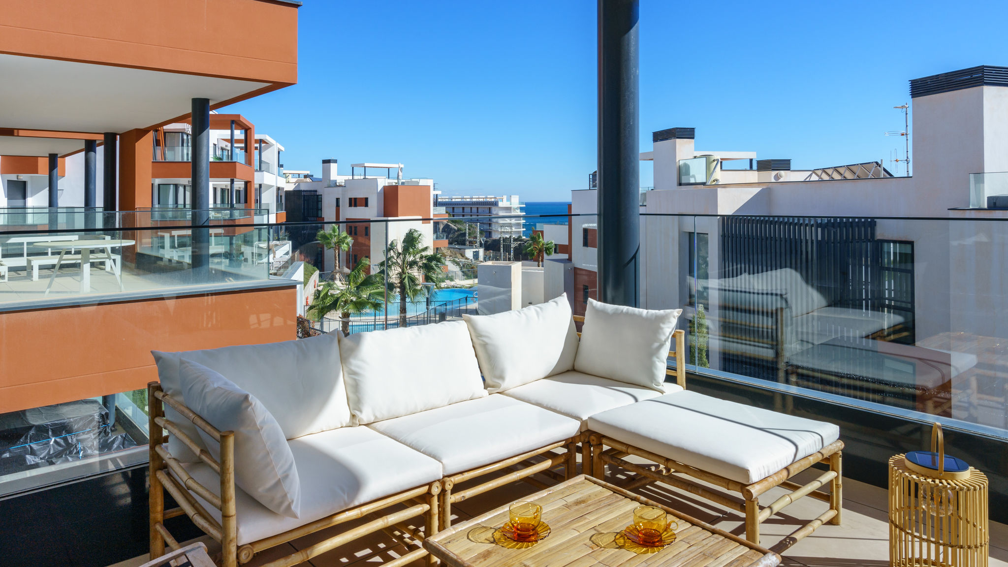 Middel Views Apartment with pool Ref 66 (OLD)