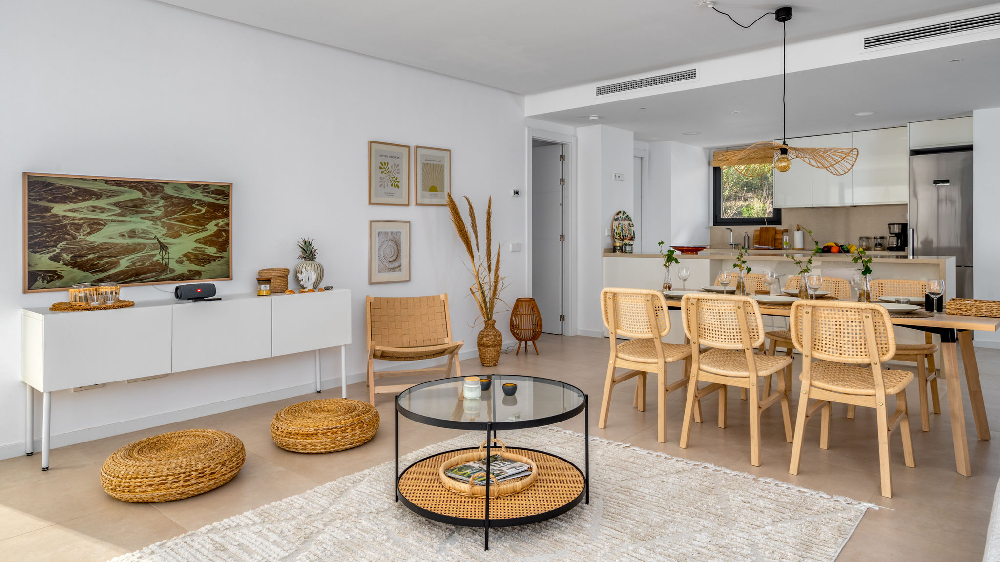 Middel Views Apartment with pool Ref 66 (OLD)