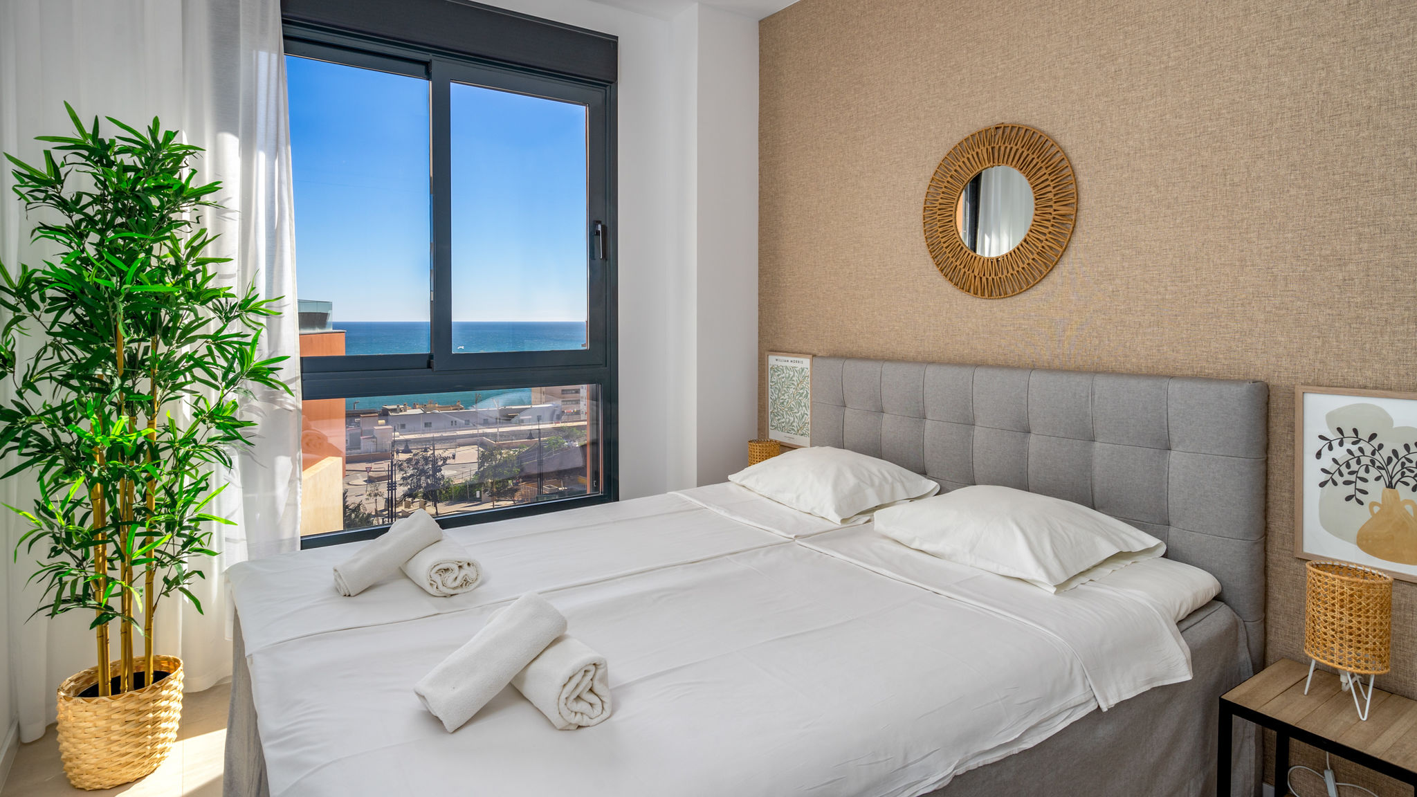 Middel Views Apartment with pool Ref 66 (OLD)