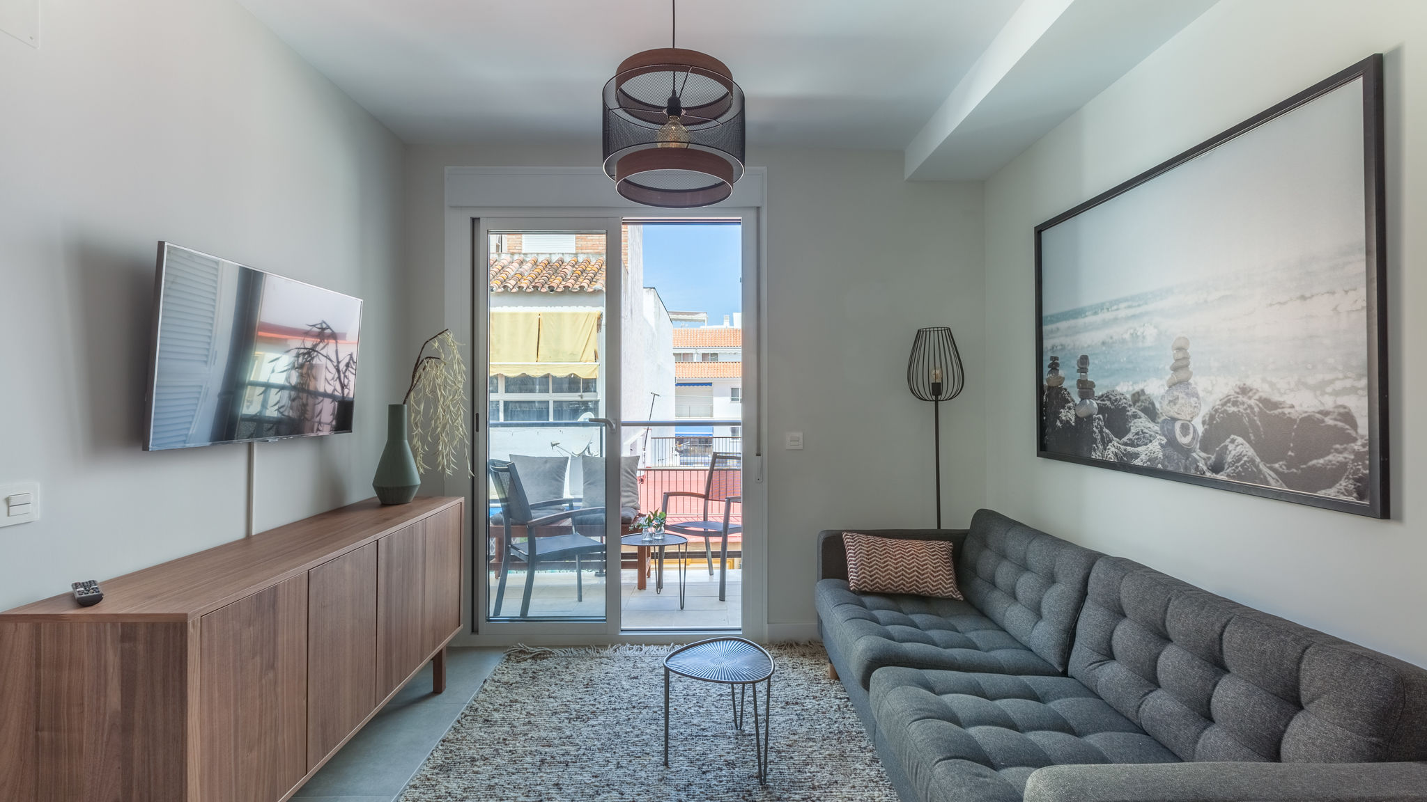 Flat in the bustling center of Fuengirola Ref 99 (OLD)