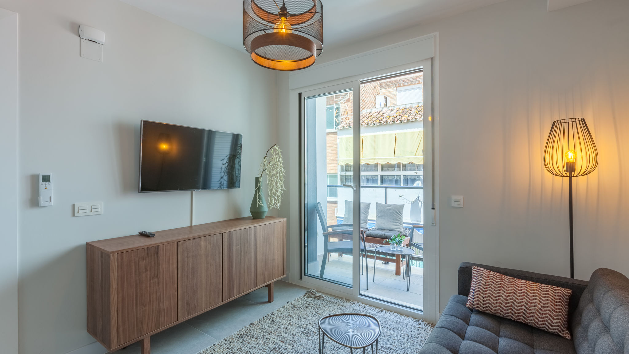 Flat in the bustling center of Fuengirola Ref 99 (OLD)