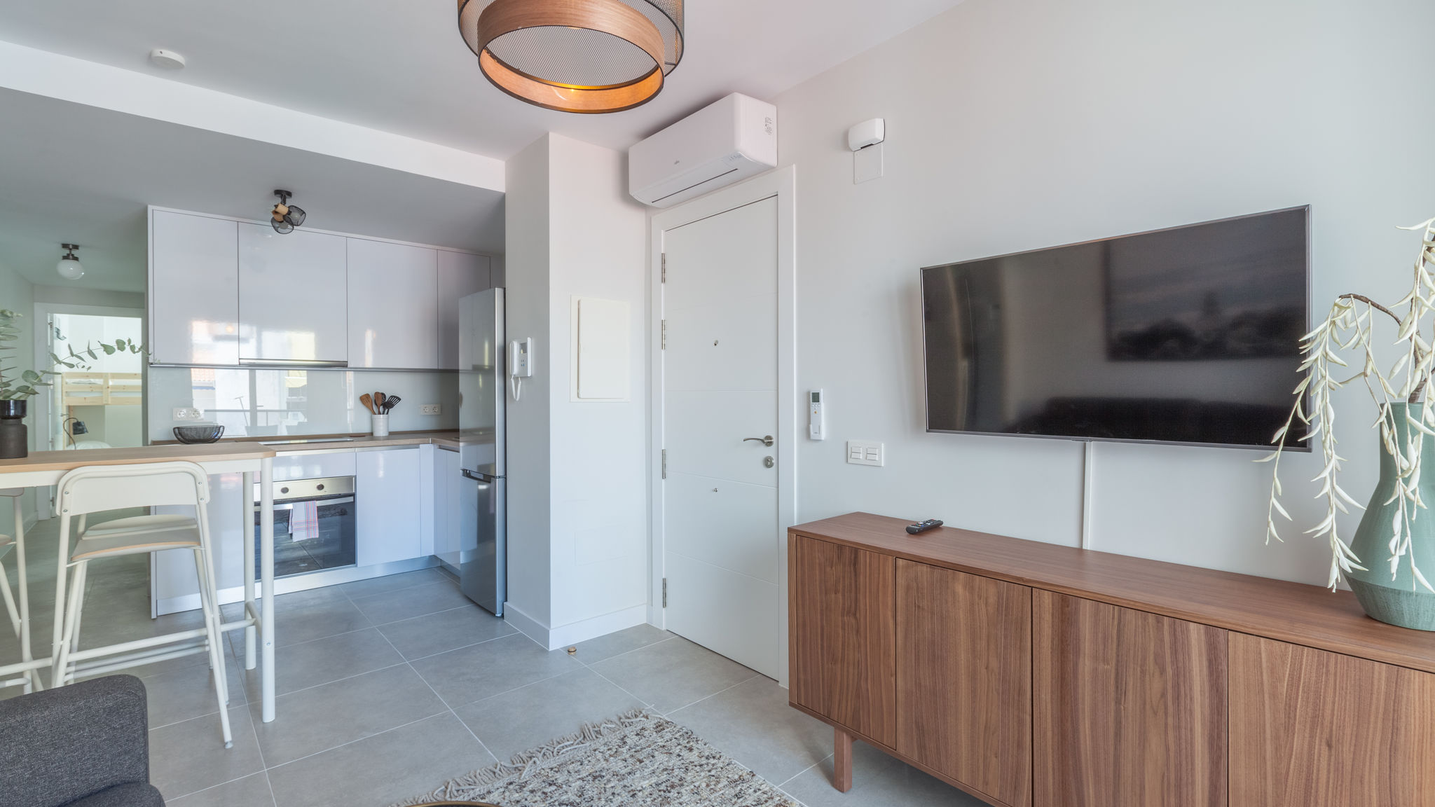 Flat in the bustling center of Fuengirola Ref 99 (OLD)