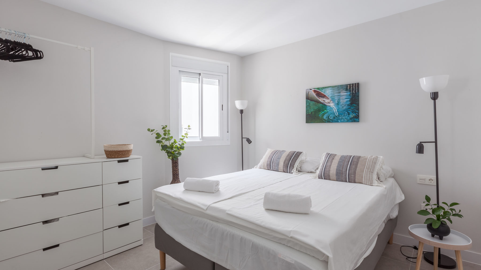 Flat in the bustling center of Fuengirola Ref 99 (OLD)