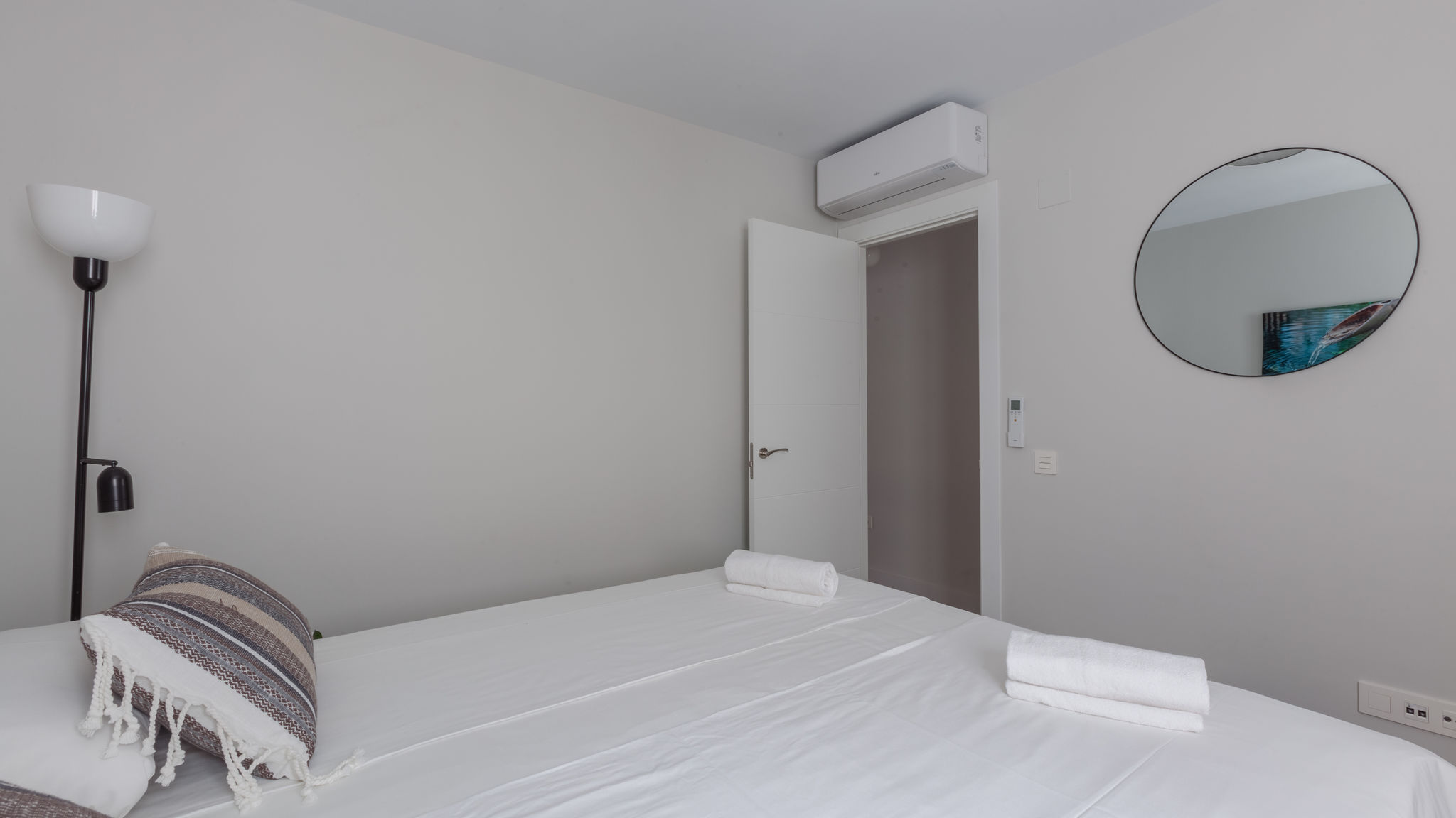 Flat in the bustling center of Fuengirola Ref 99 (OLD)