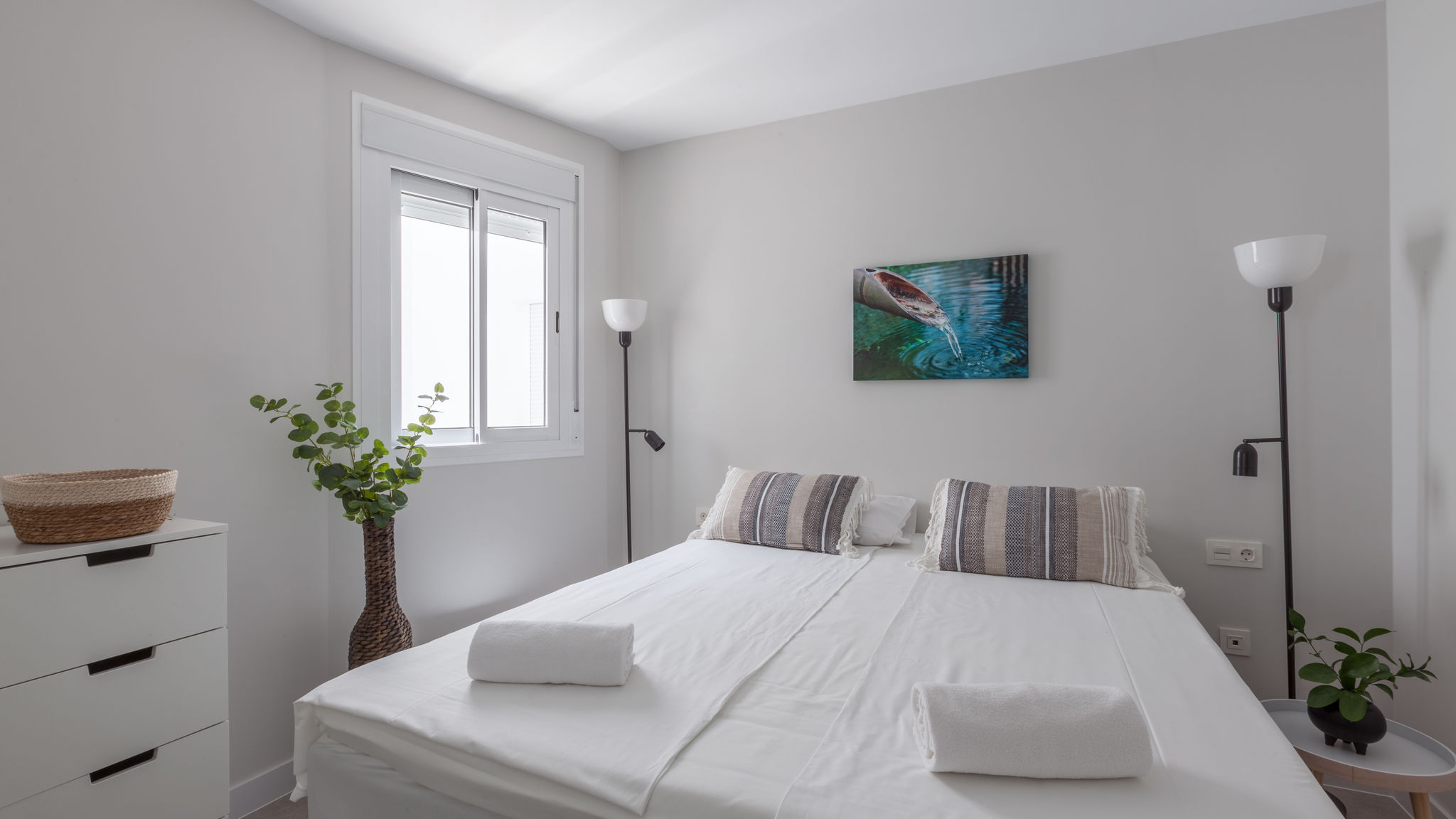 Flat in the bustling center of Fuengirola Ref 99 (OLD)