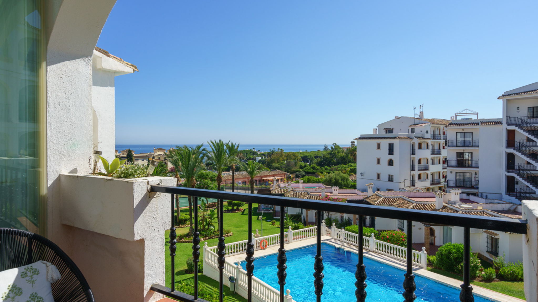 Bahia Playa apartment with pool Ref 158