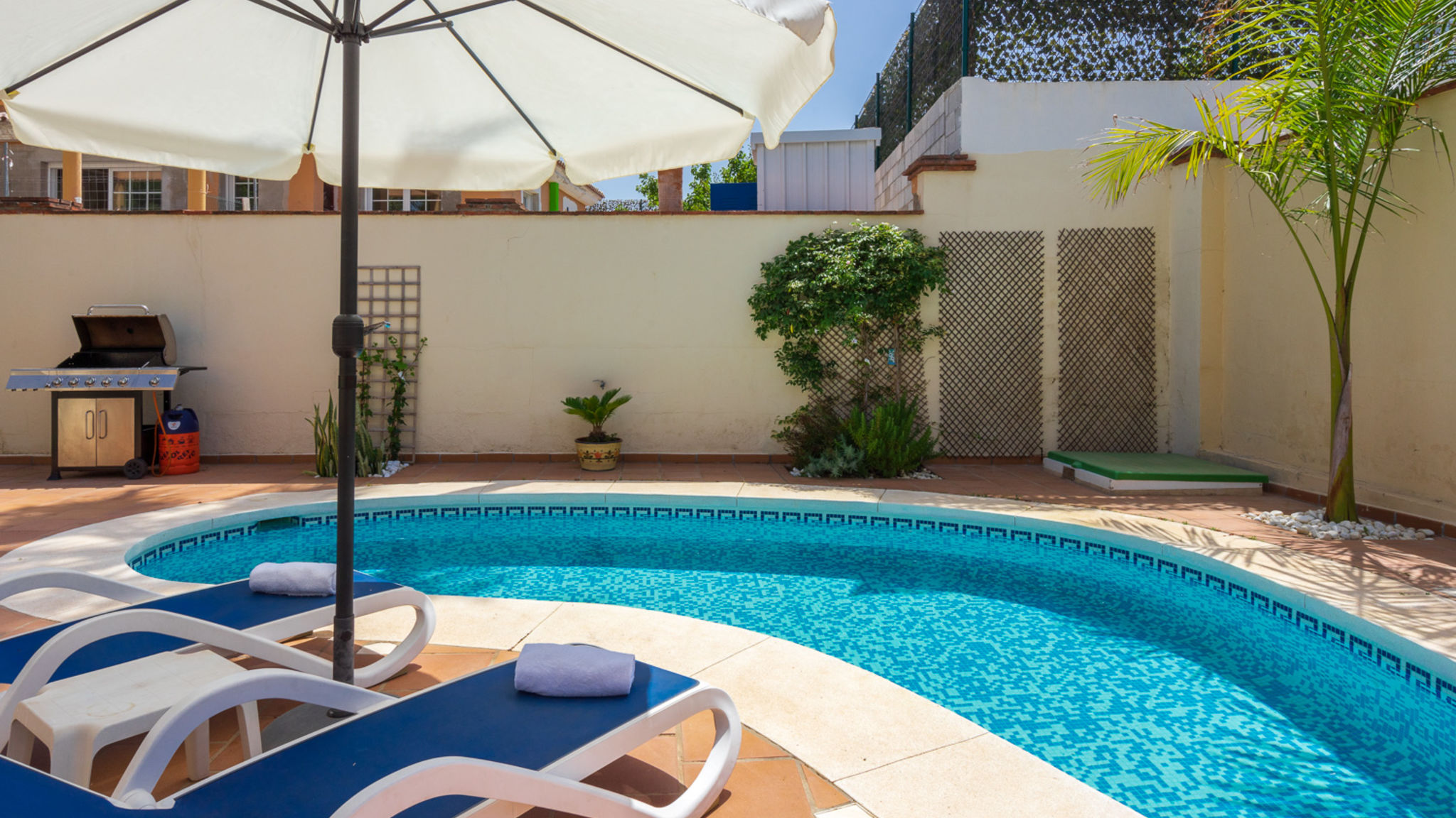 El Paraiso luxurious villa in Estepona Ref M3