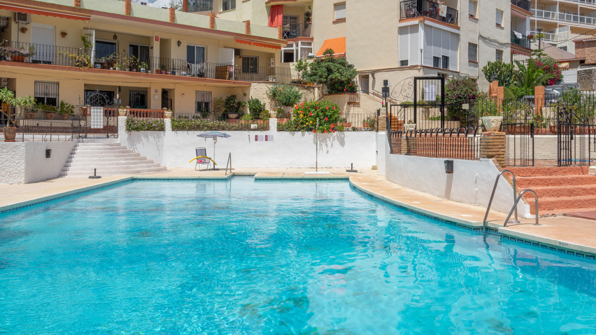 Beachfront flat in Fuengirola Ref 129 (OLD)
