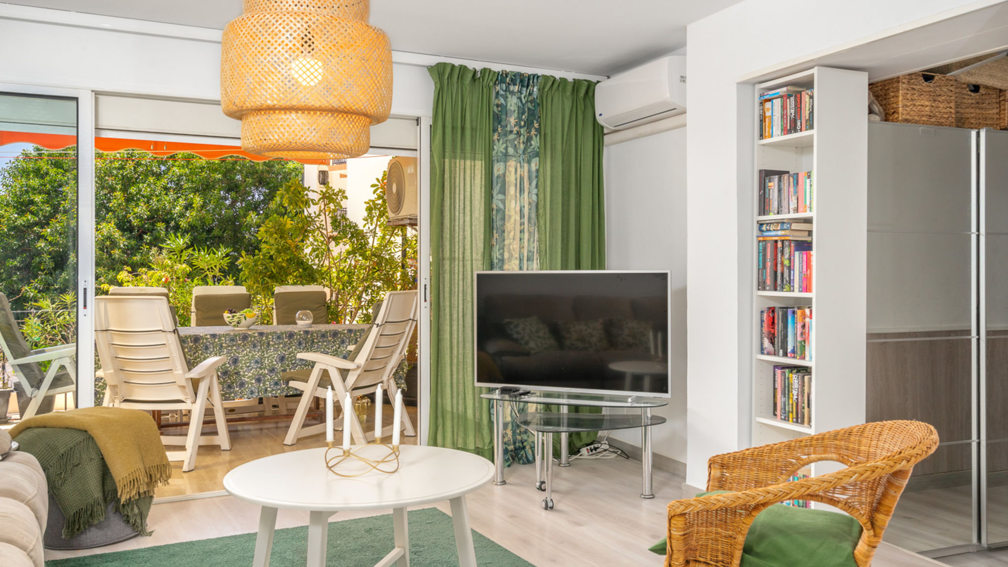 Beachfront flat in Fuengirola Ref 129 (OLD)