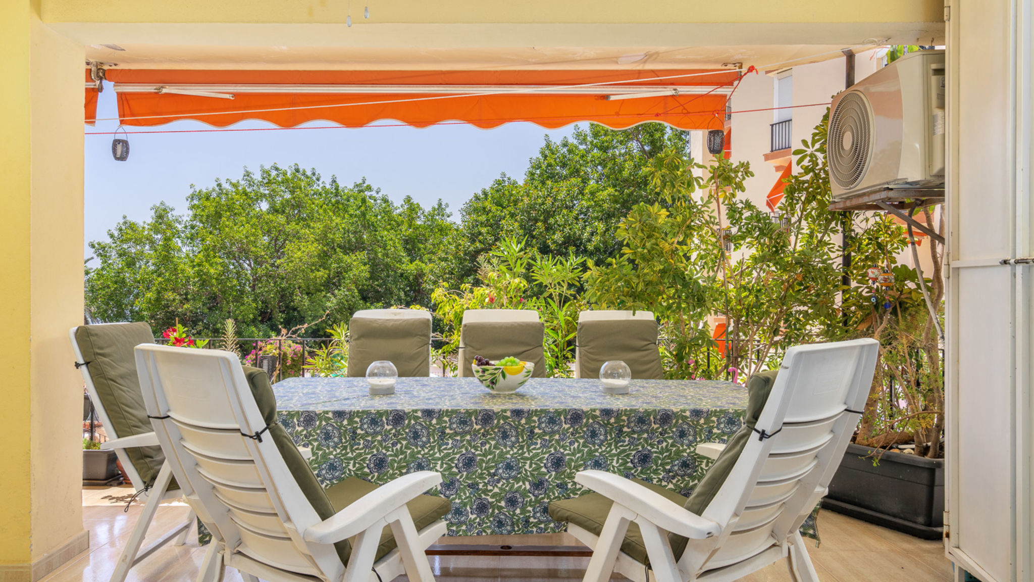 Beachfront flat in Fuengirola Ref 129 (OLD)