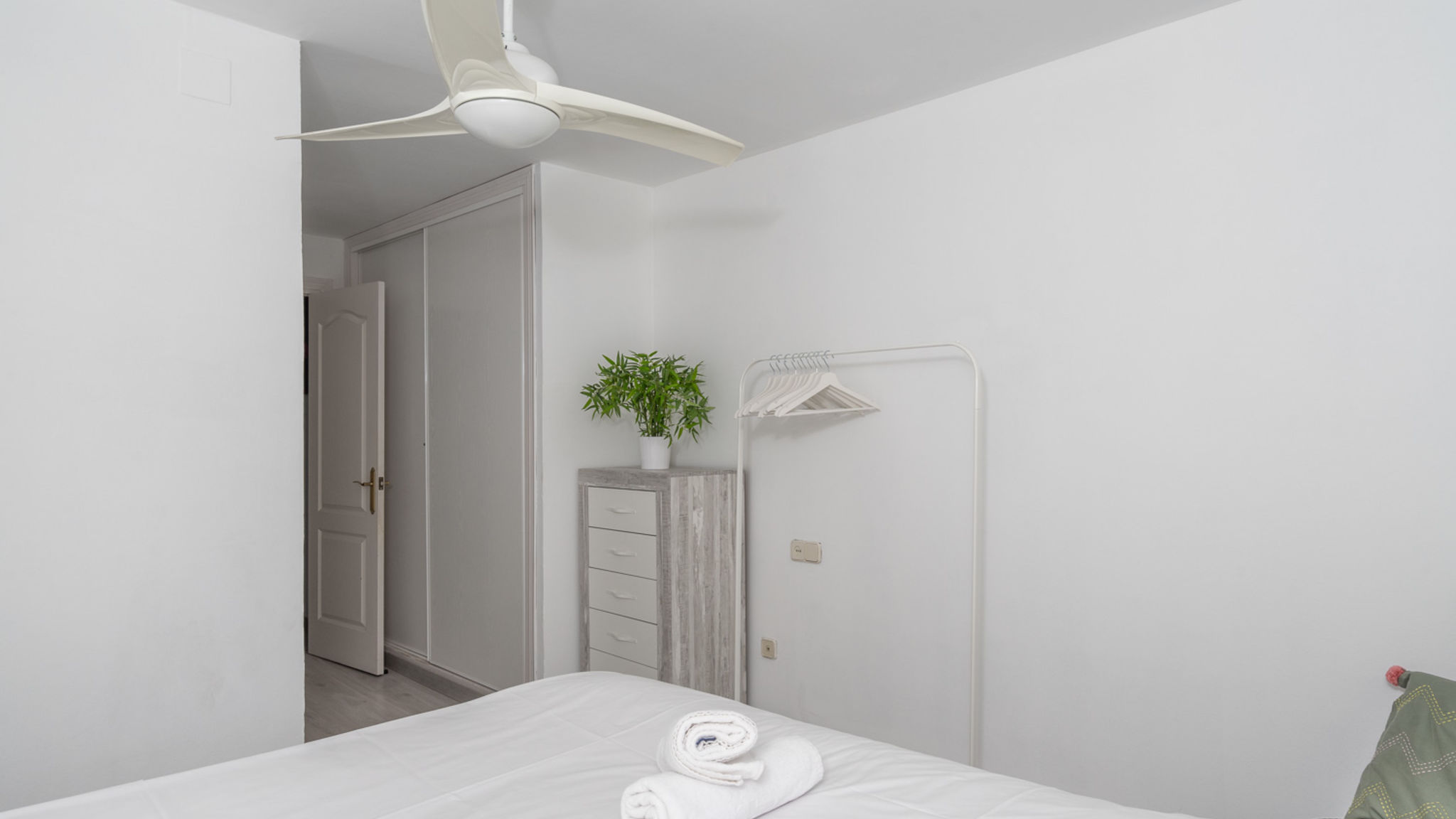 Beachfront flat in Fuengirola Ref 129 (OLD)