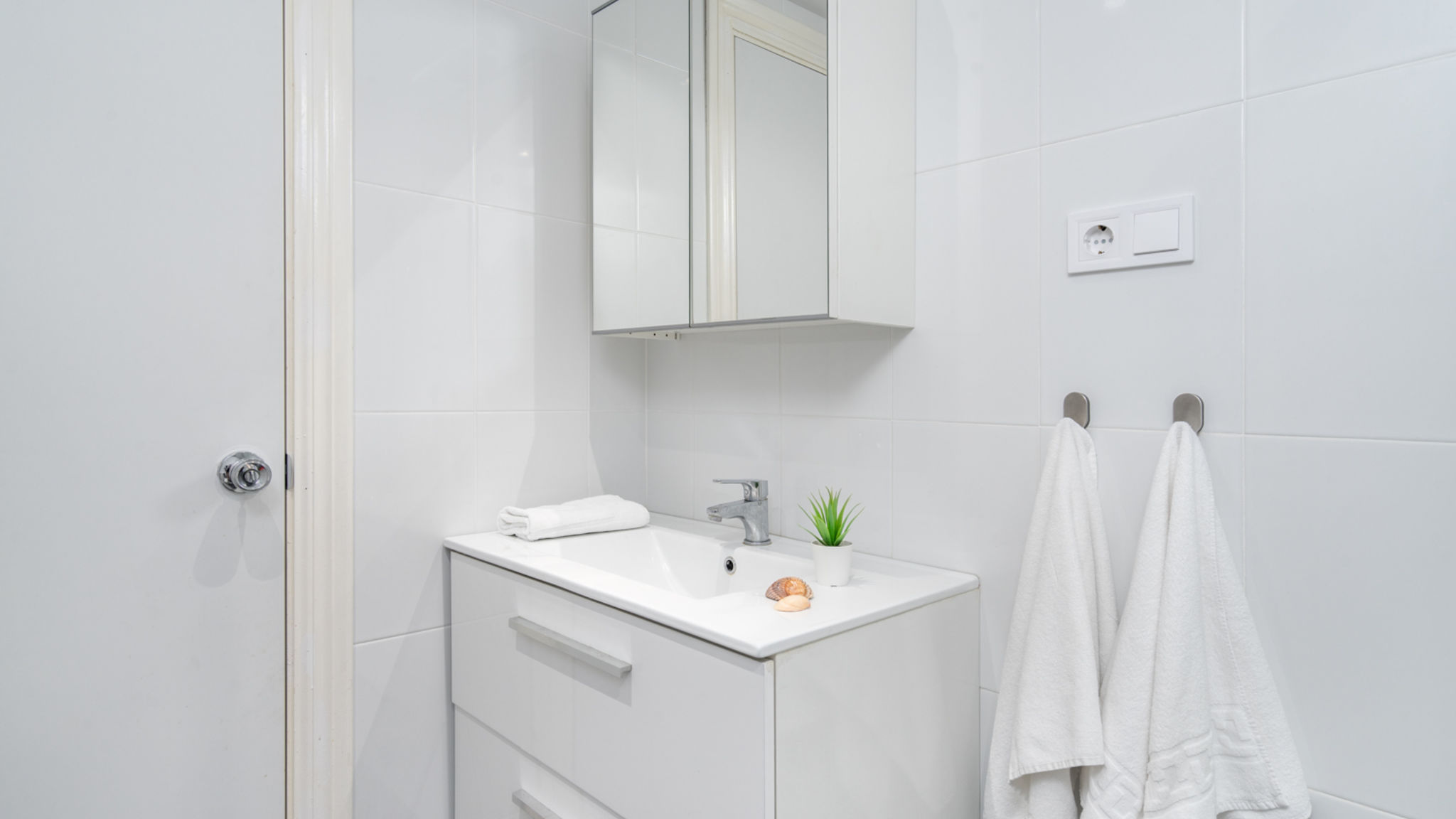 Modern flat with pool in Los Boliches Ref 145