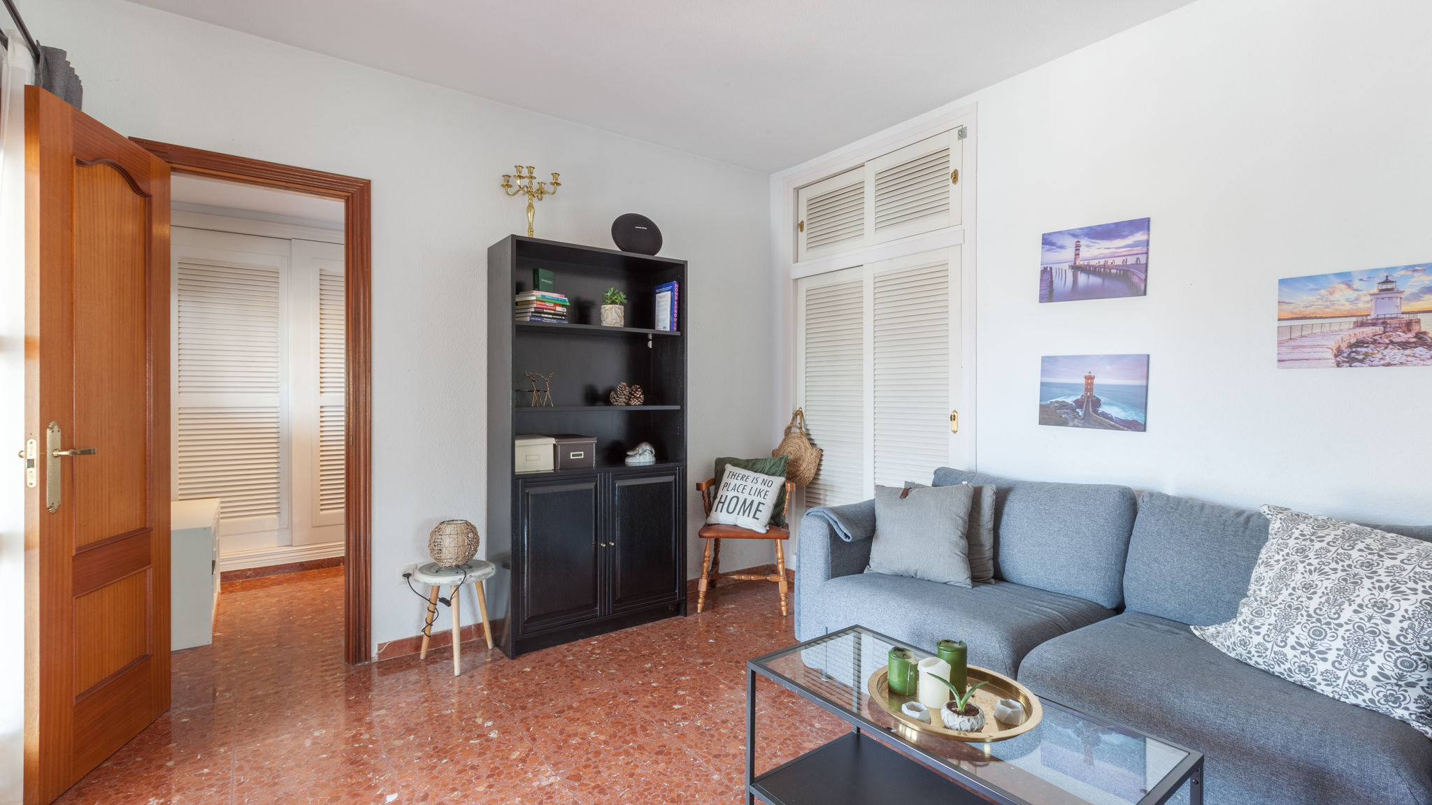 Stunning family villa with pool Ref 156