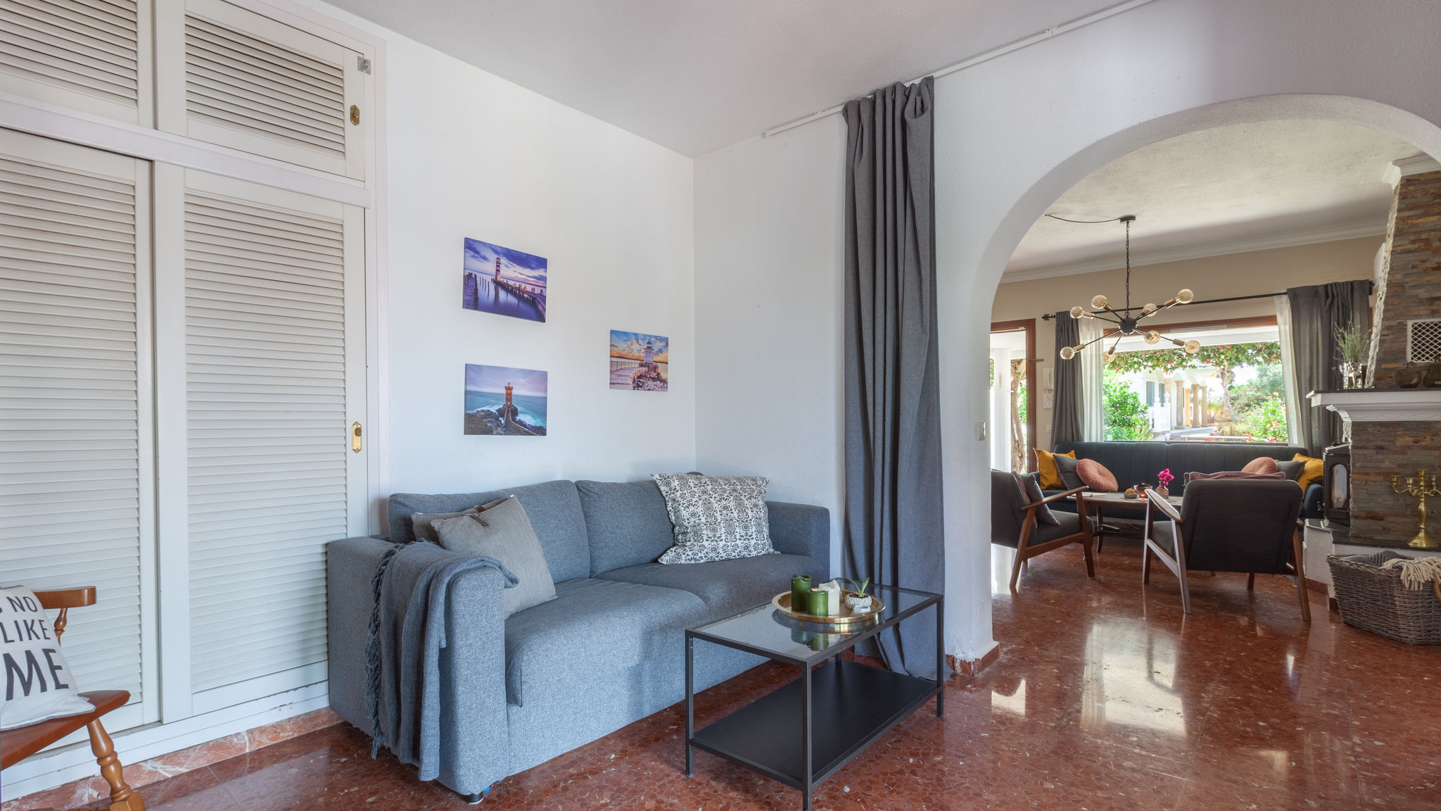 Stunning family villa with pool Ref 156