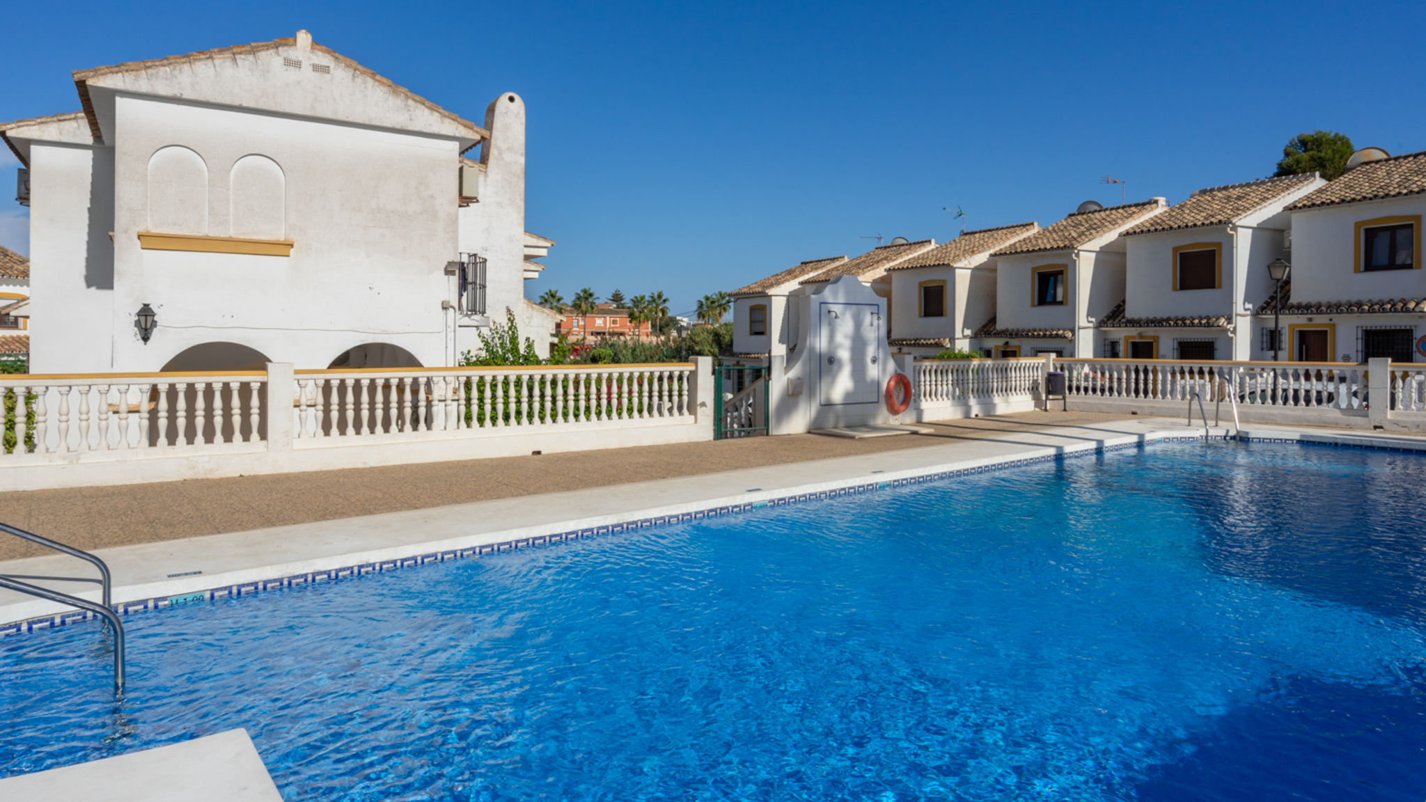 Lovely flat with pool near Fuengirola Ref 187