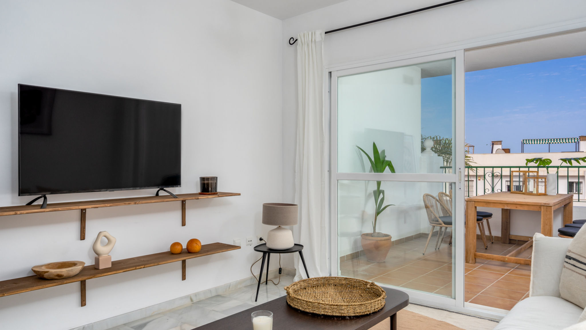 Magnificent apartment near beach Ref 78 (OLD)