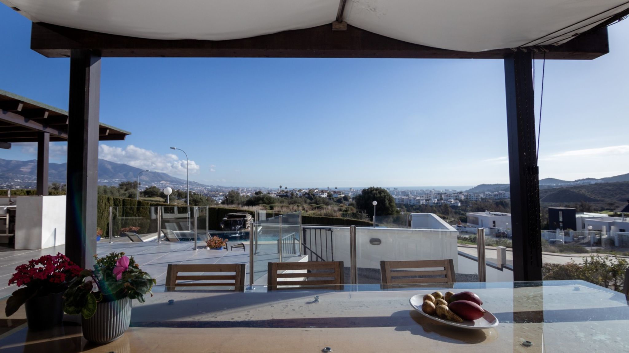 Marvellous villa with pool and sauna Ref 197
