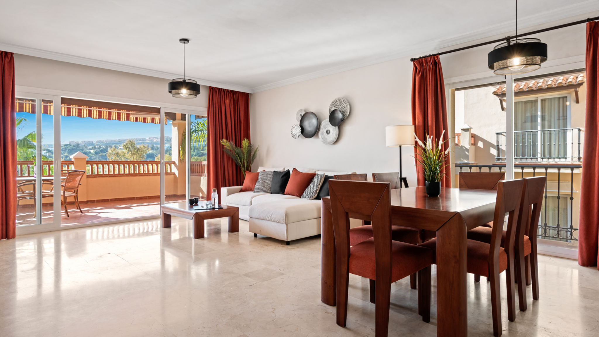 Lovely seaview flat with pool Ref M17