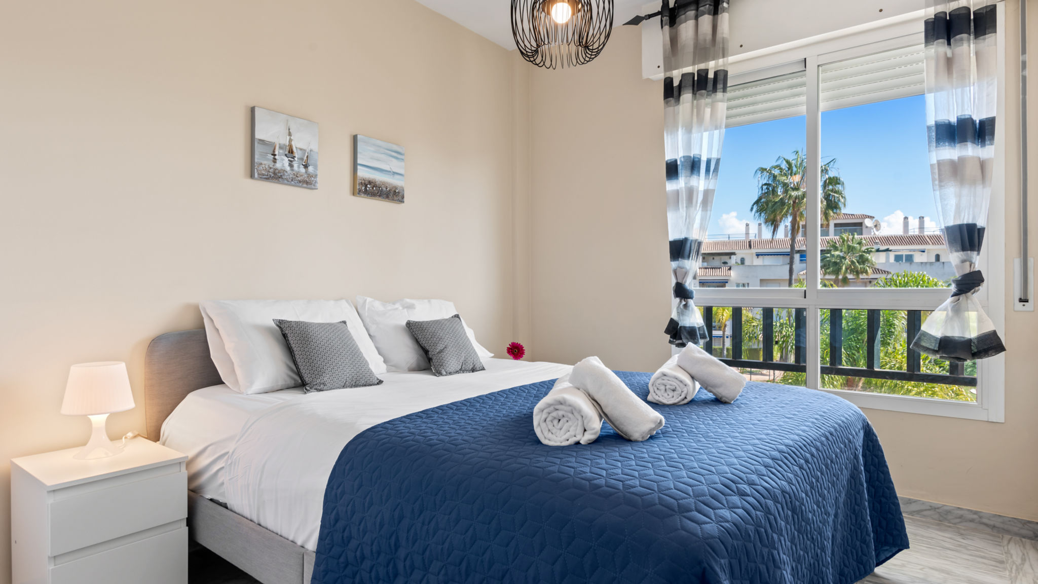 Danubio Flat in Puerto Banus Ref M22