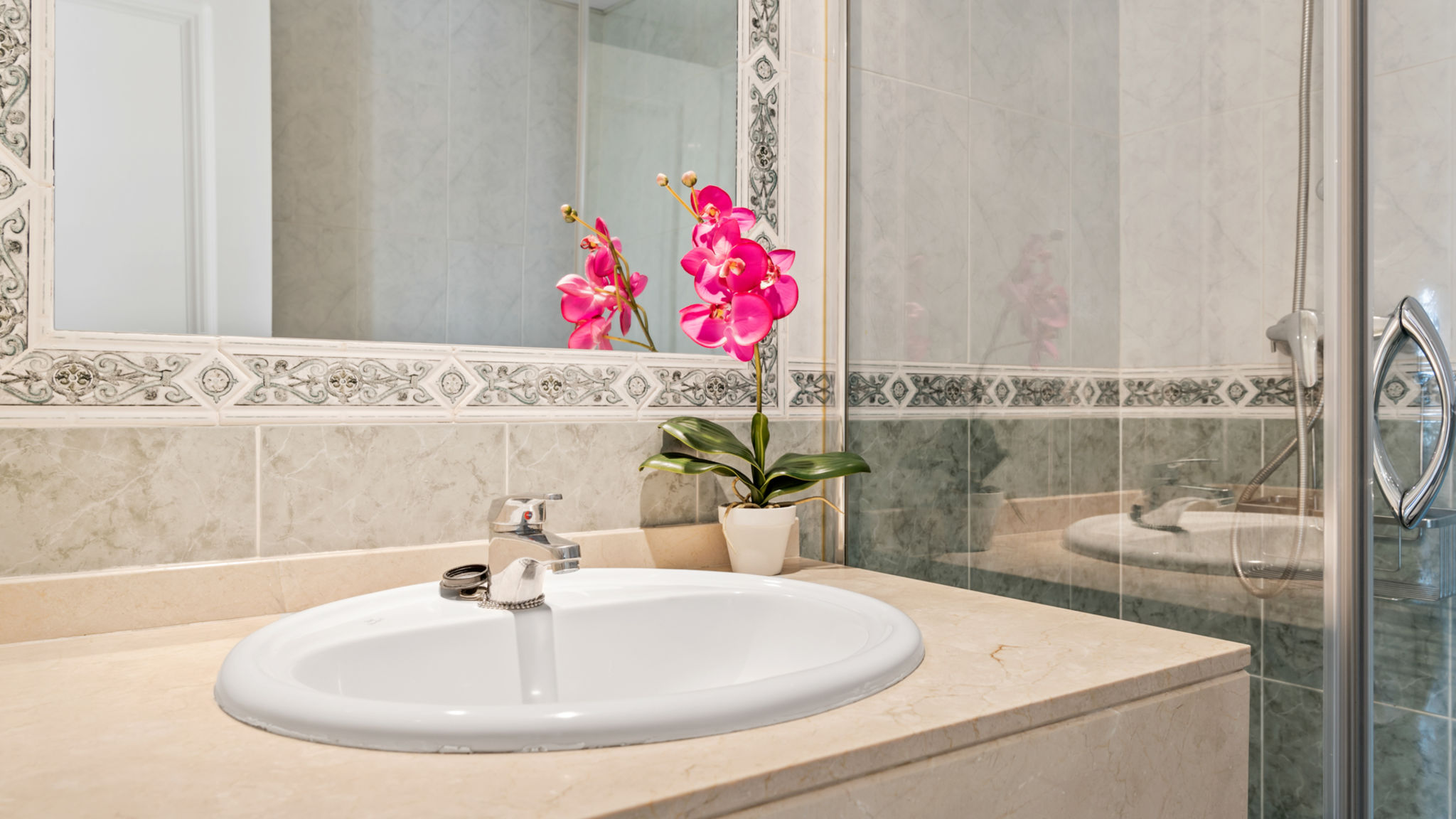 Danubio Flat in Puerto Banus Ref M22