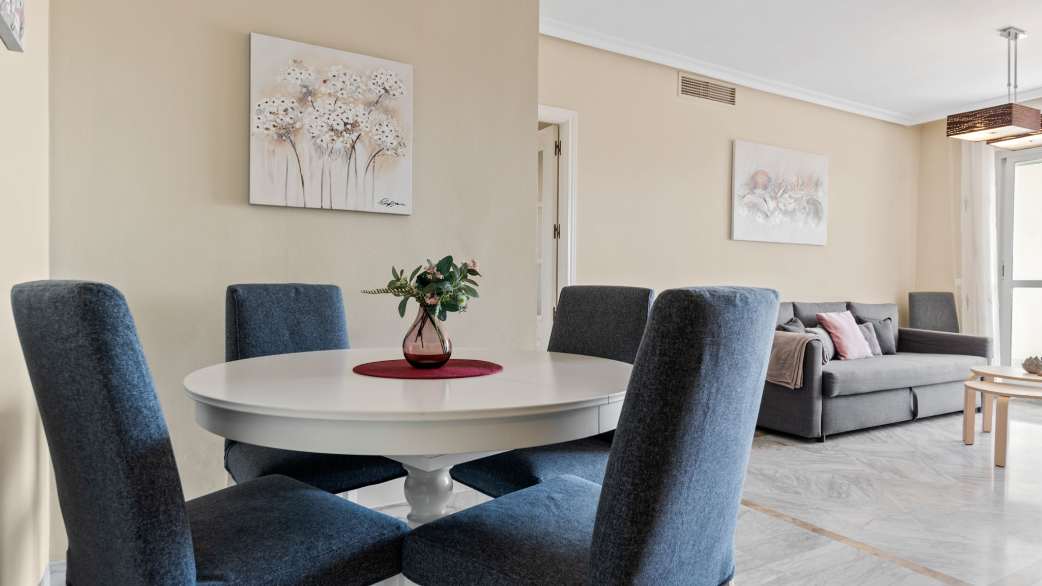 Danubio Flat in Puerto Banus Ref M22