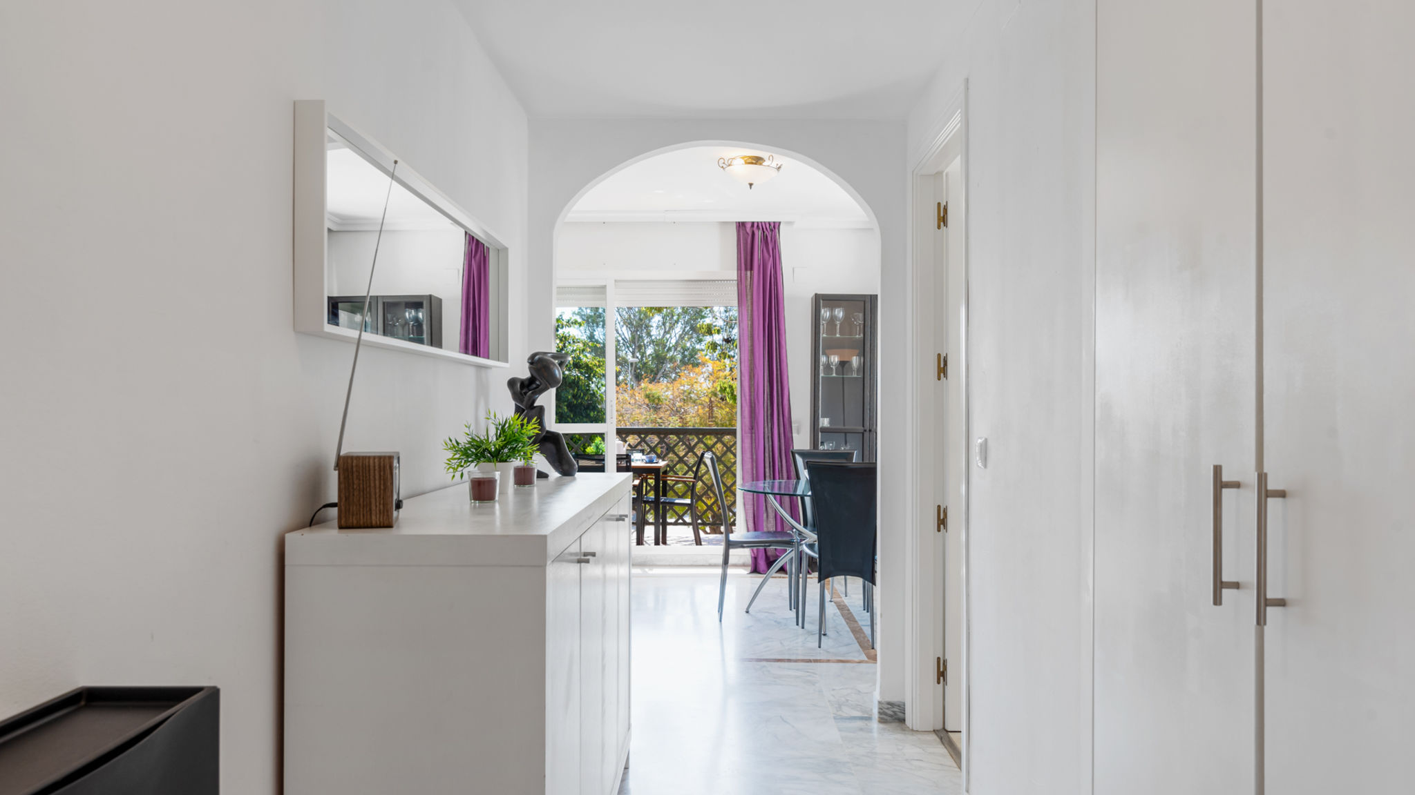 Bright apartment in Puerto Banus Ref M23