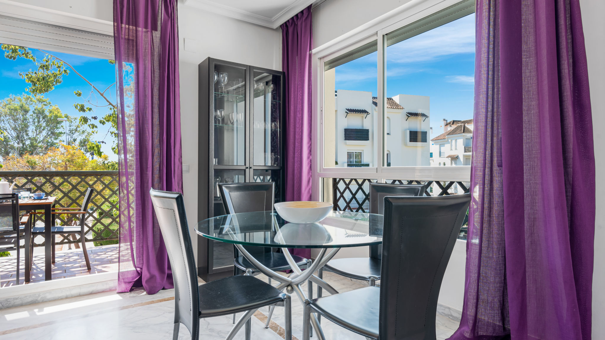 Bright apartment in Puerto Banus Ref M23