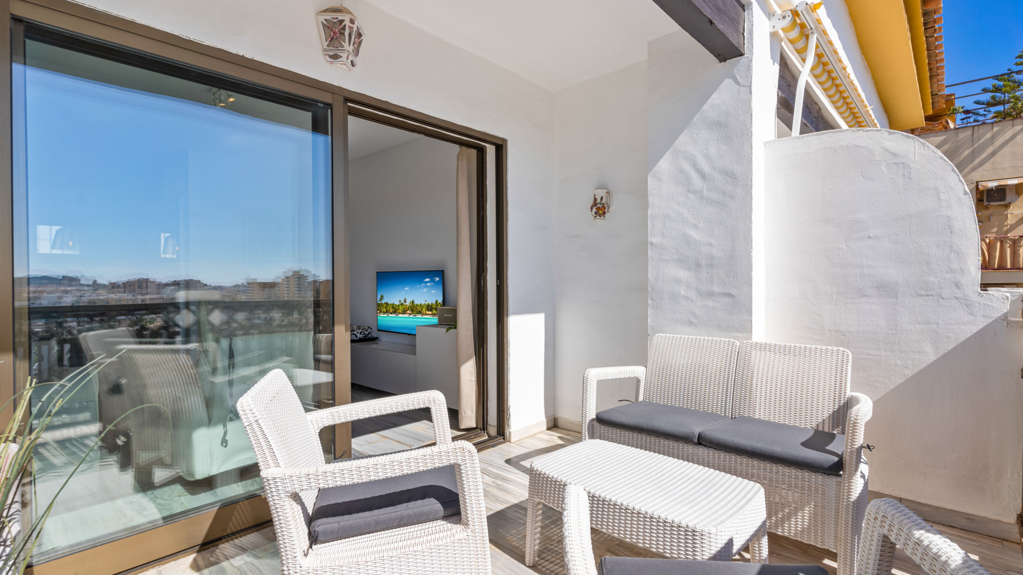 Puebla Lucia flat with pool in Fuengirola Ref 117 (OLD)