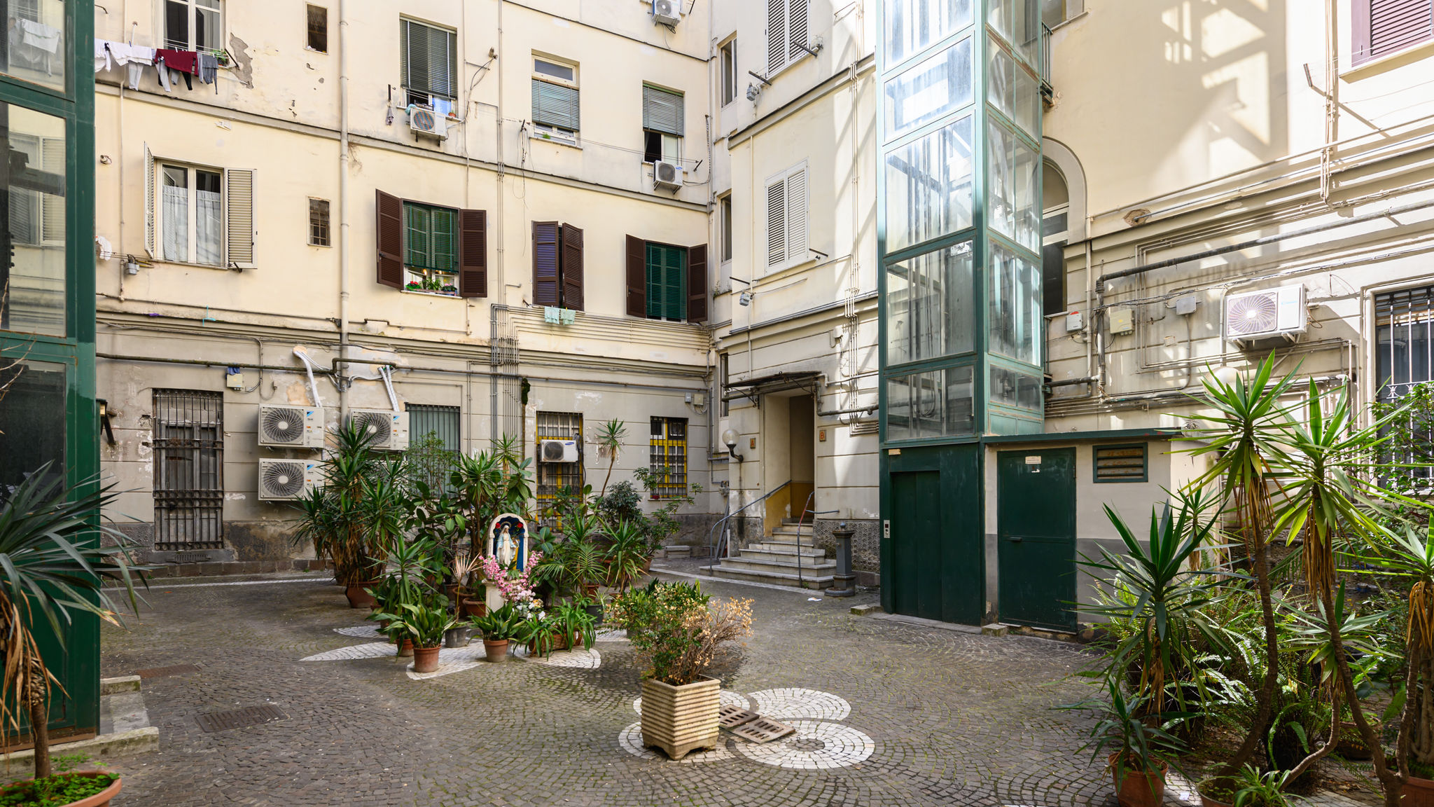 MyBnb Napoli Via Cairoli 60