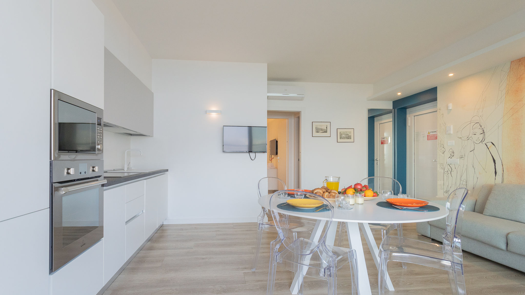 RentAllComo Vercana Valarin Milano, Luxury Apartment & Wellness