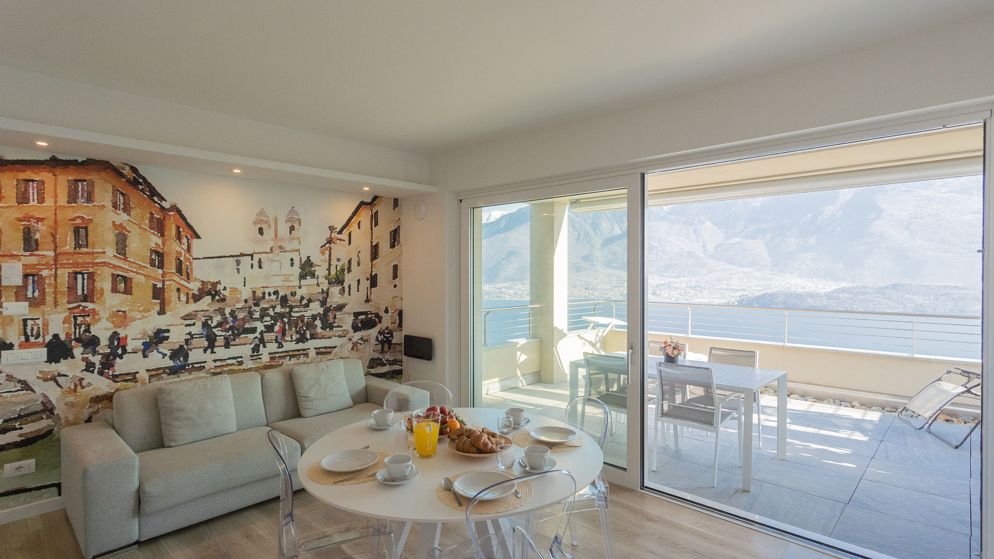 RentAllComo Vercana Valarin Roma, Luxury Apartment & Wellness 