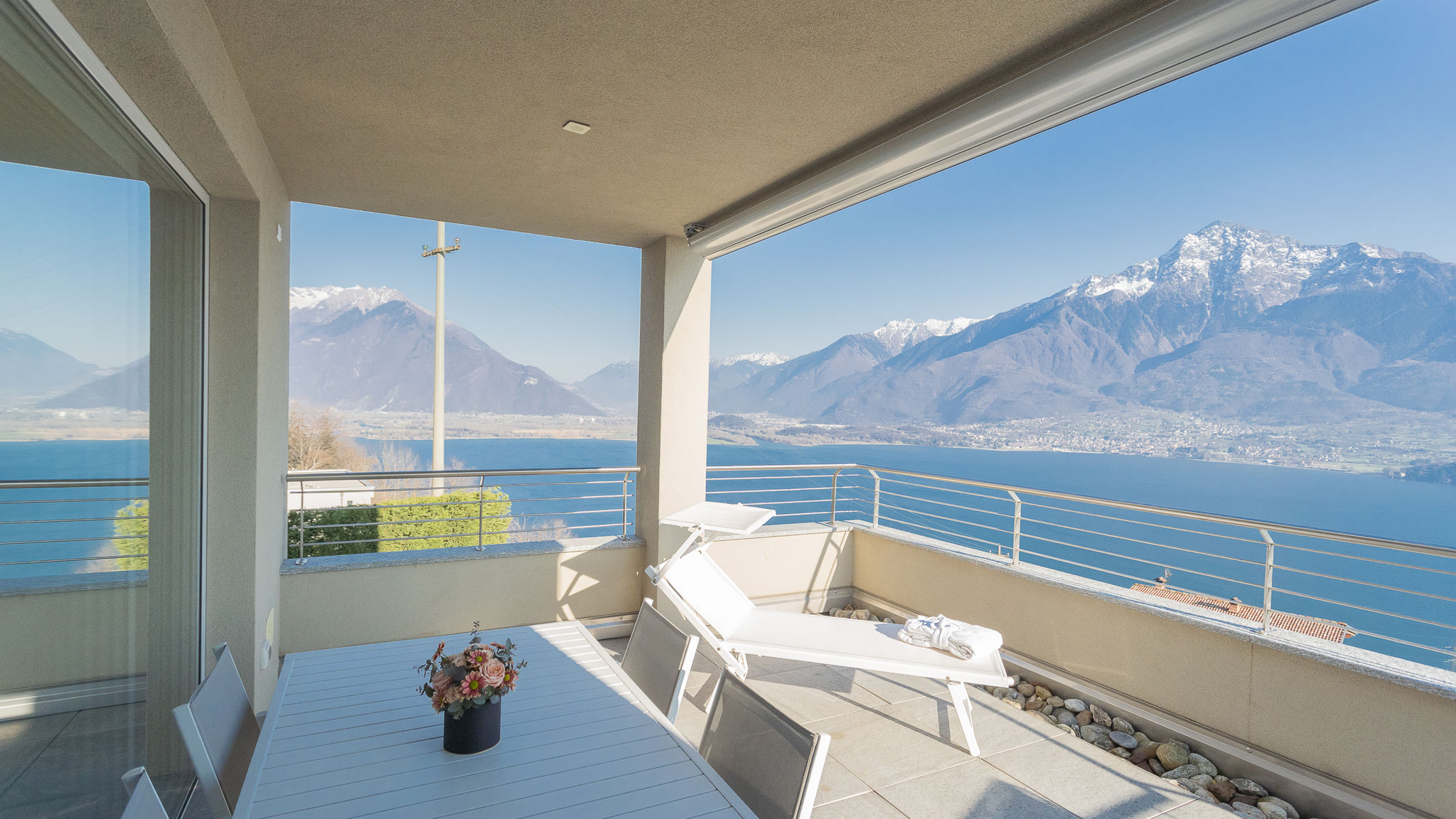 RentAllComo Vercana Valarin Roma, Luxury Apartment & Wellness 