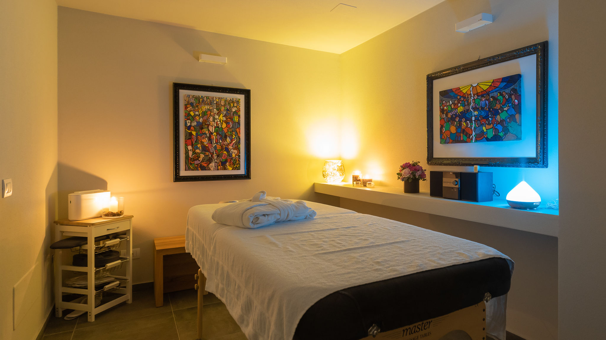 RentAllComo Vercana Valarin Milano, Luxury Apartment & Wellness
