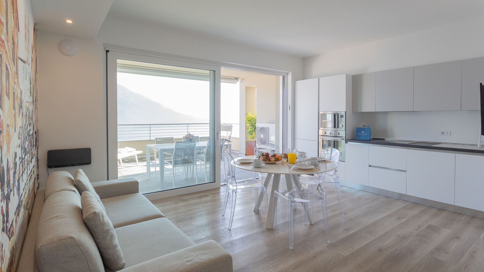 RentAllComo Vercana Valarin Roma, Luxury Apartment & Wellness 