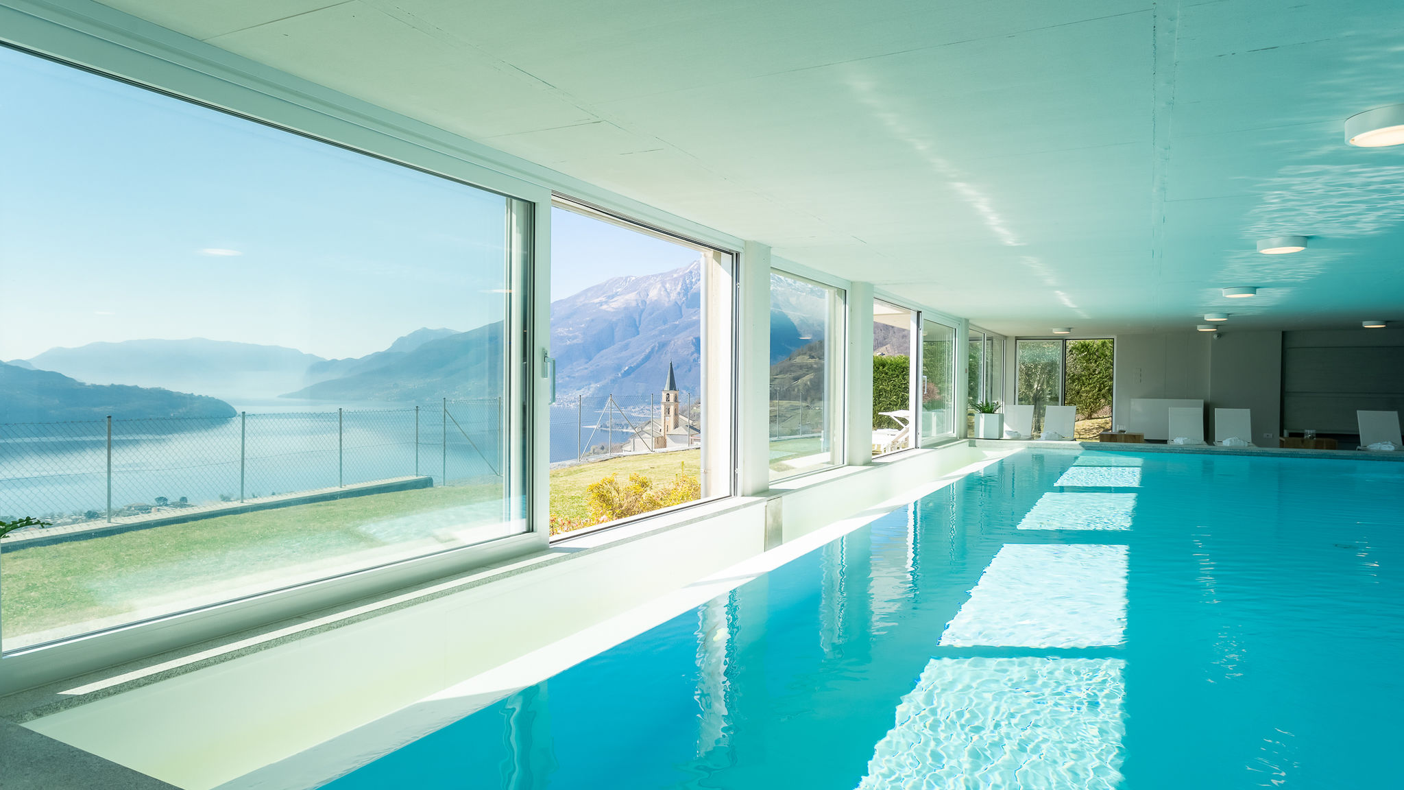 RentAllComo Vercana Valarin Milano, Luxury Apartment & Wellness
