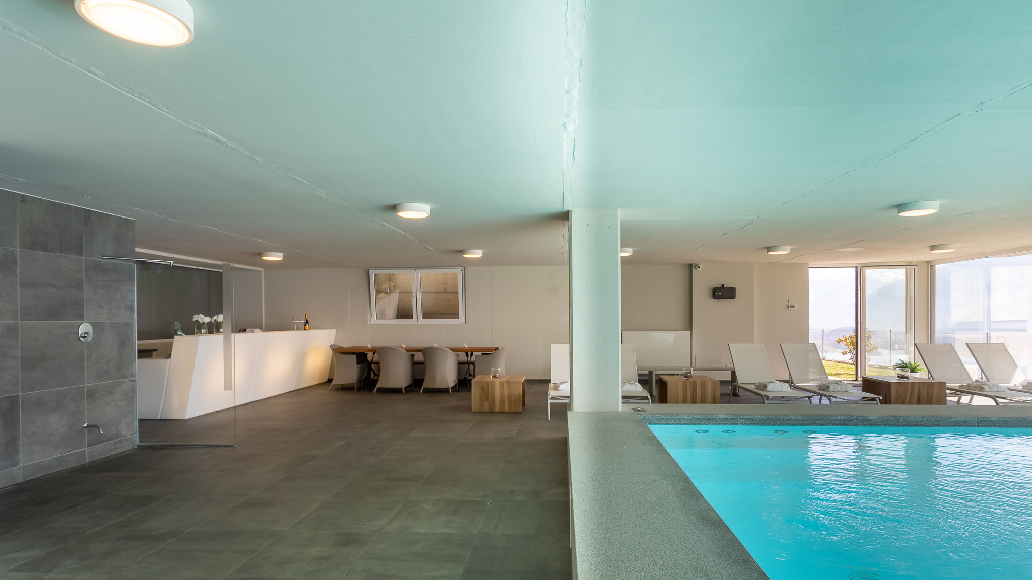 RentAllComo Vercana Valarin Milano, Luxury Apartment & Wellness