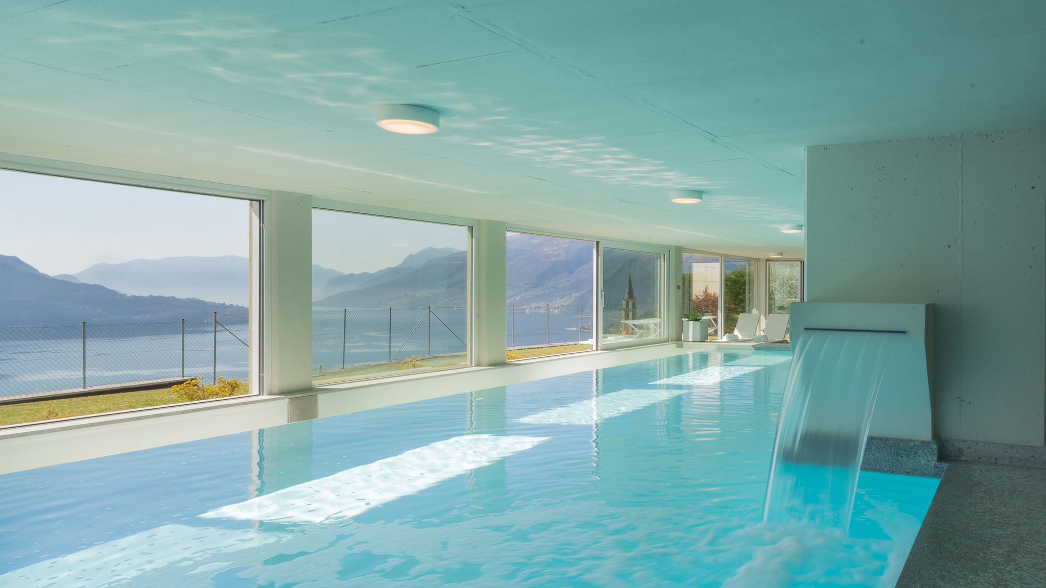 RentAllComo Vercana Valarin Milano, Luxury Apartment & Wellness