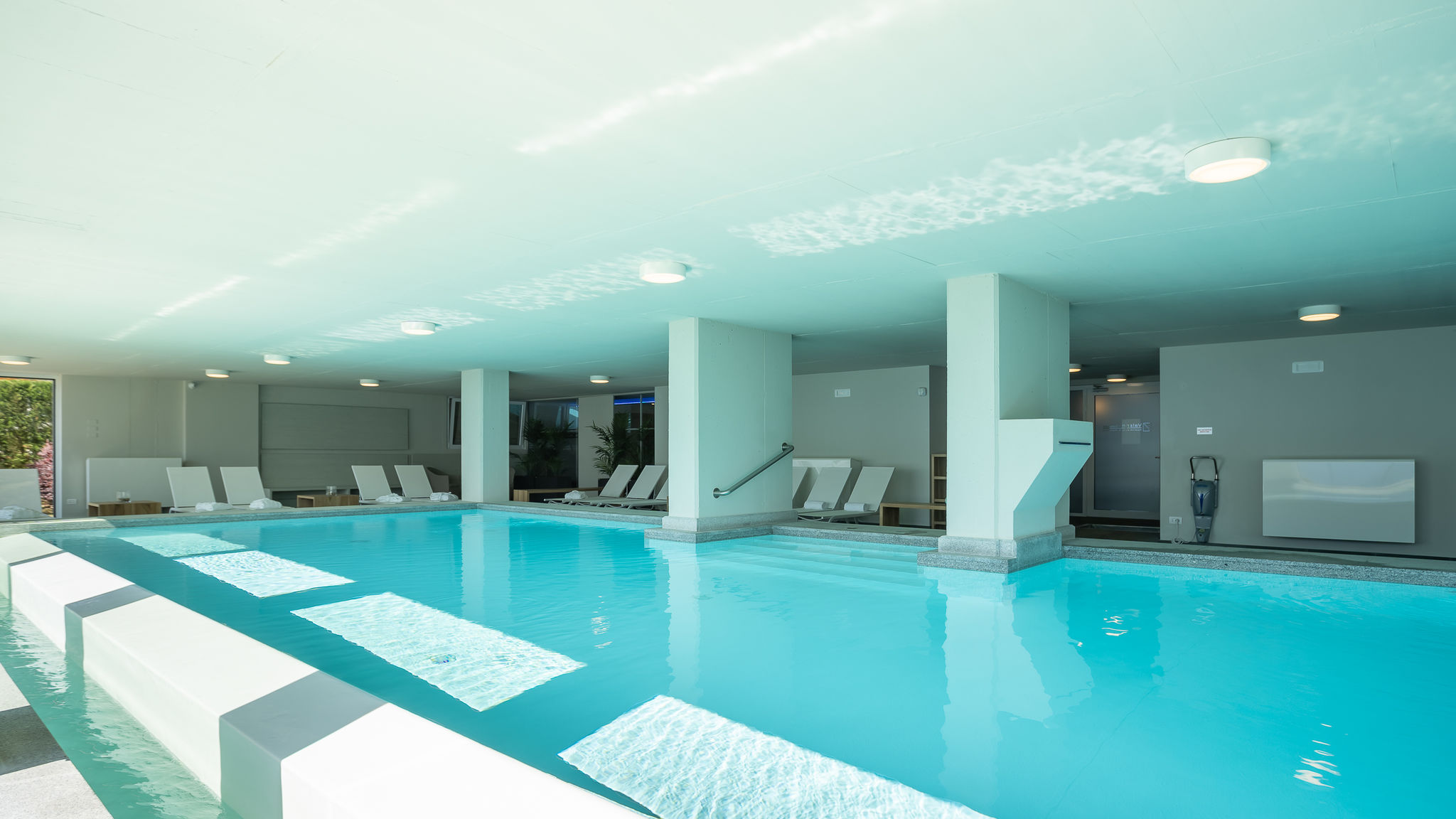 RentAllComo Vercana Valarin Milano, Luxury Apartment & Wellness