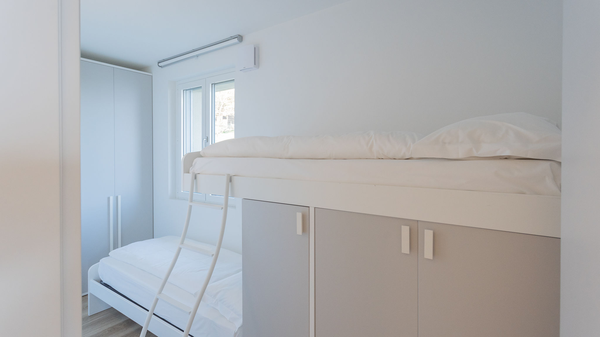 RentAllComo Vercana Valarin Roma, Luxury Apartment & Wellness 