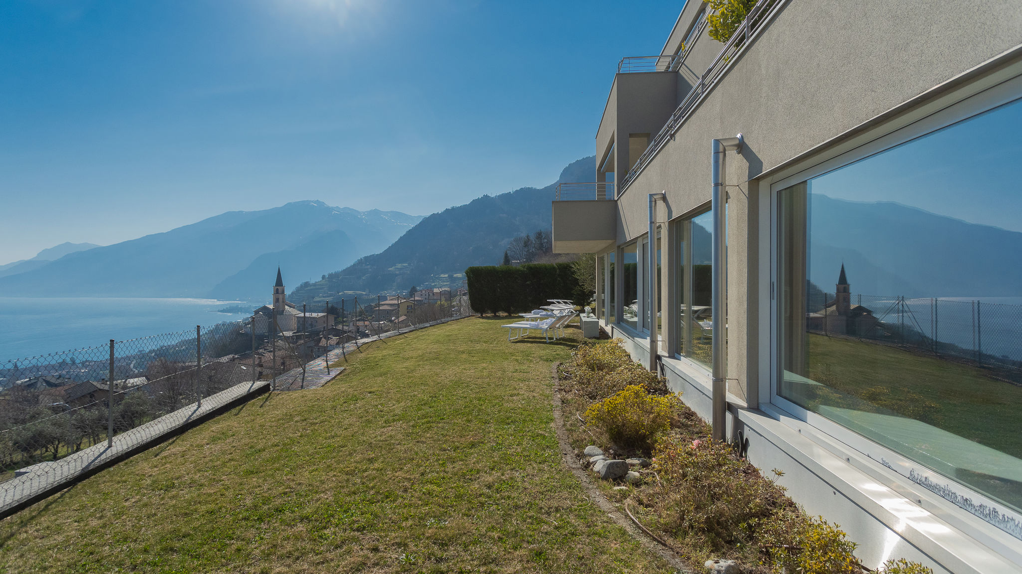 RentAllComo Vercana Valarin Roma, Luxury Apartment & Wellness 