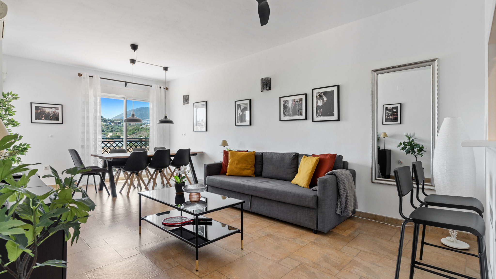 Spacious flat with pool in Benalmadena - Ref 201