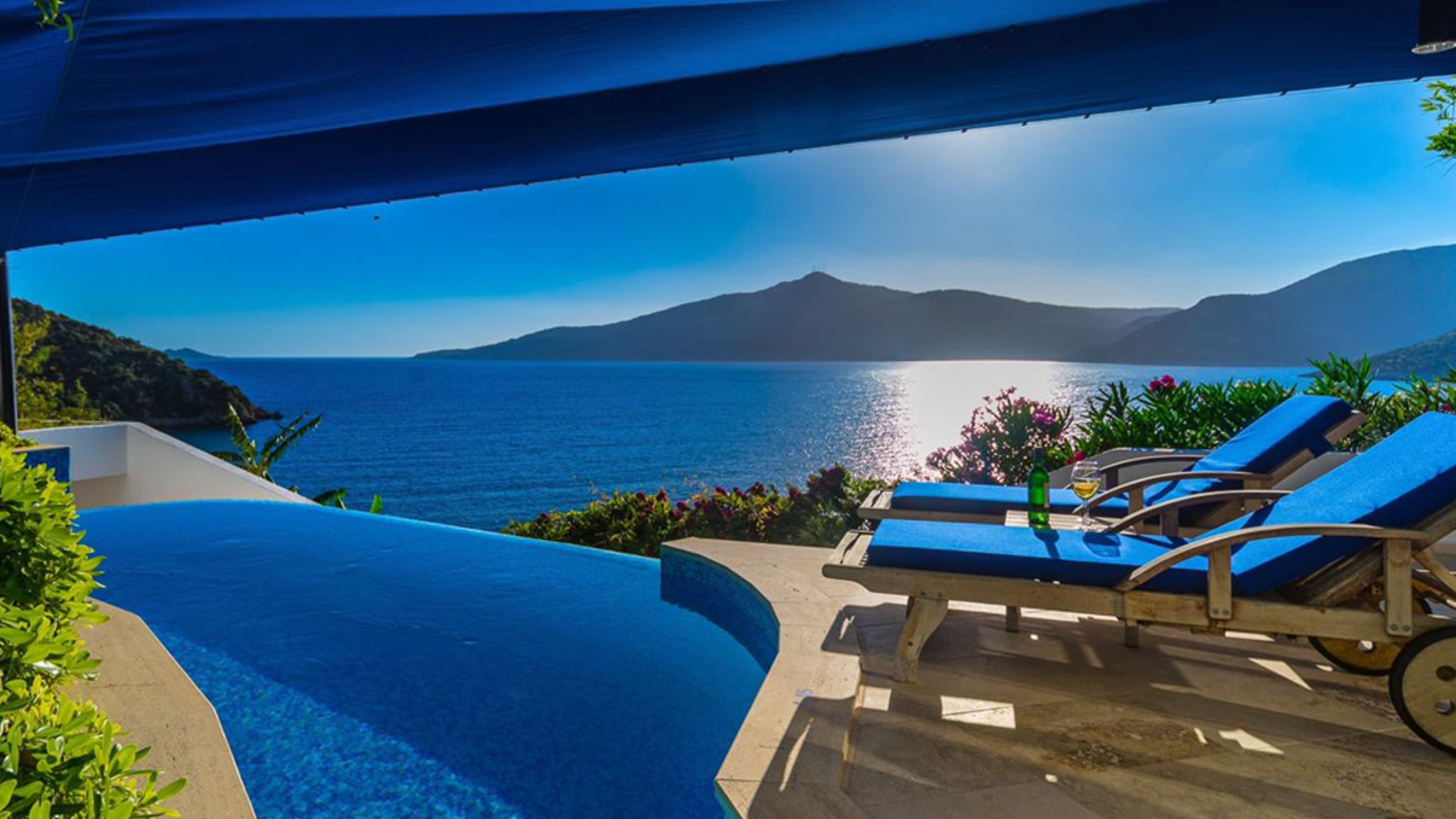 The White Collection - Villa Sun