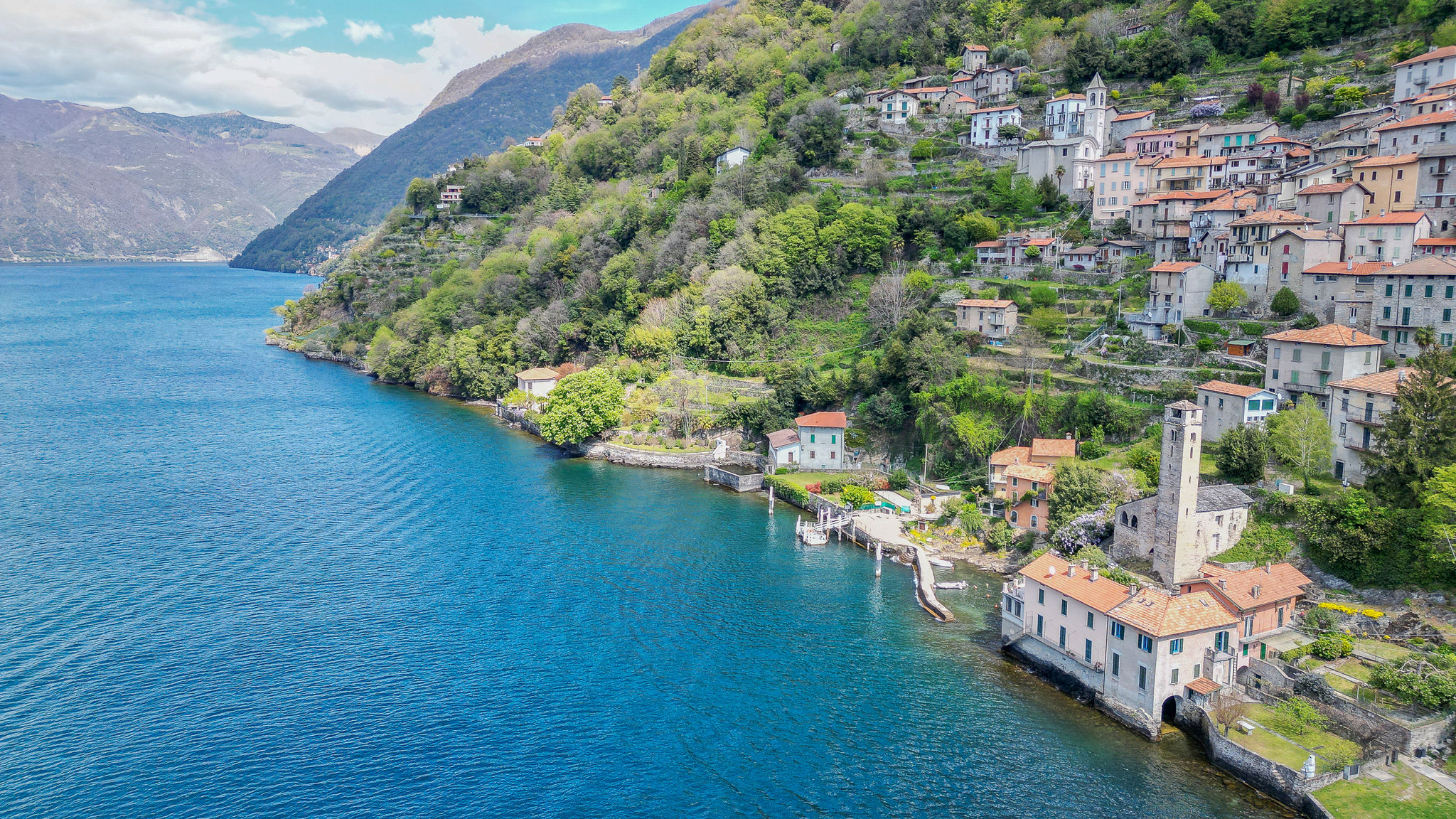 Italianway Nesso Deriva Apartment on Careno's Beach